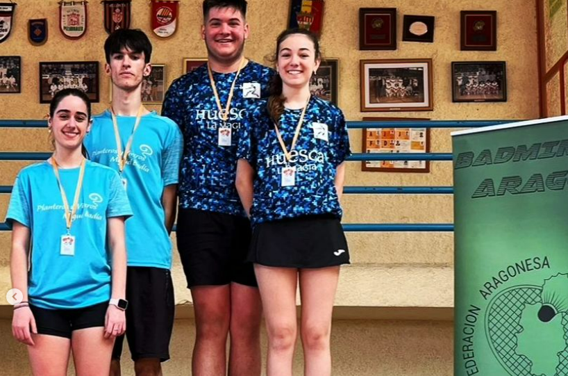 Podio de Bádminton Huesca La Magia