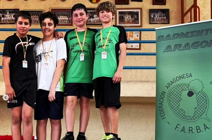Podios del Campeonato Regional Escolar de bádminton
