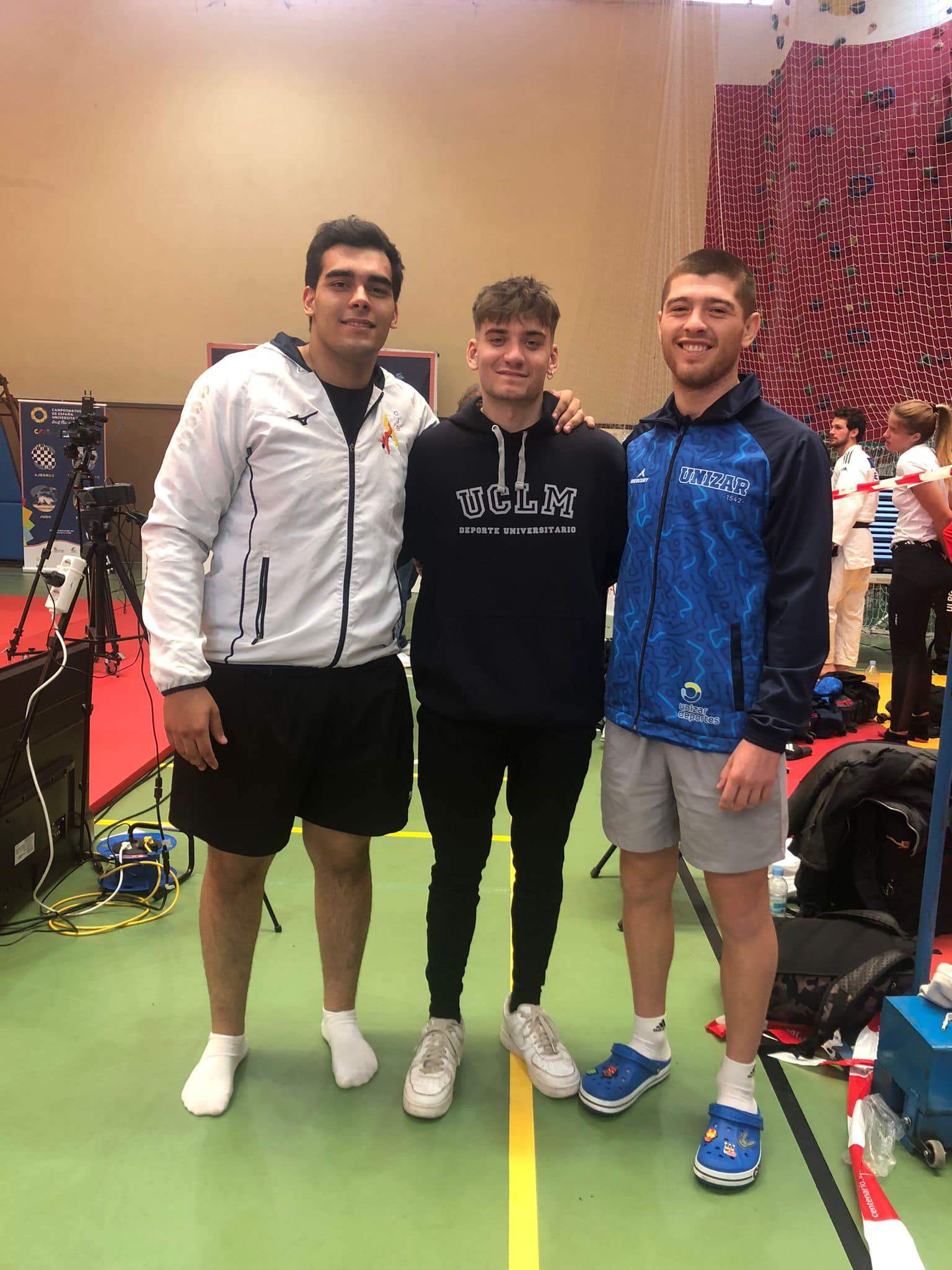 Representación del Club Judo Binéfar en el Campeonato de España Universitario.