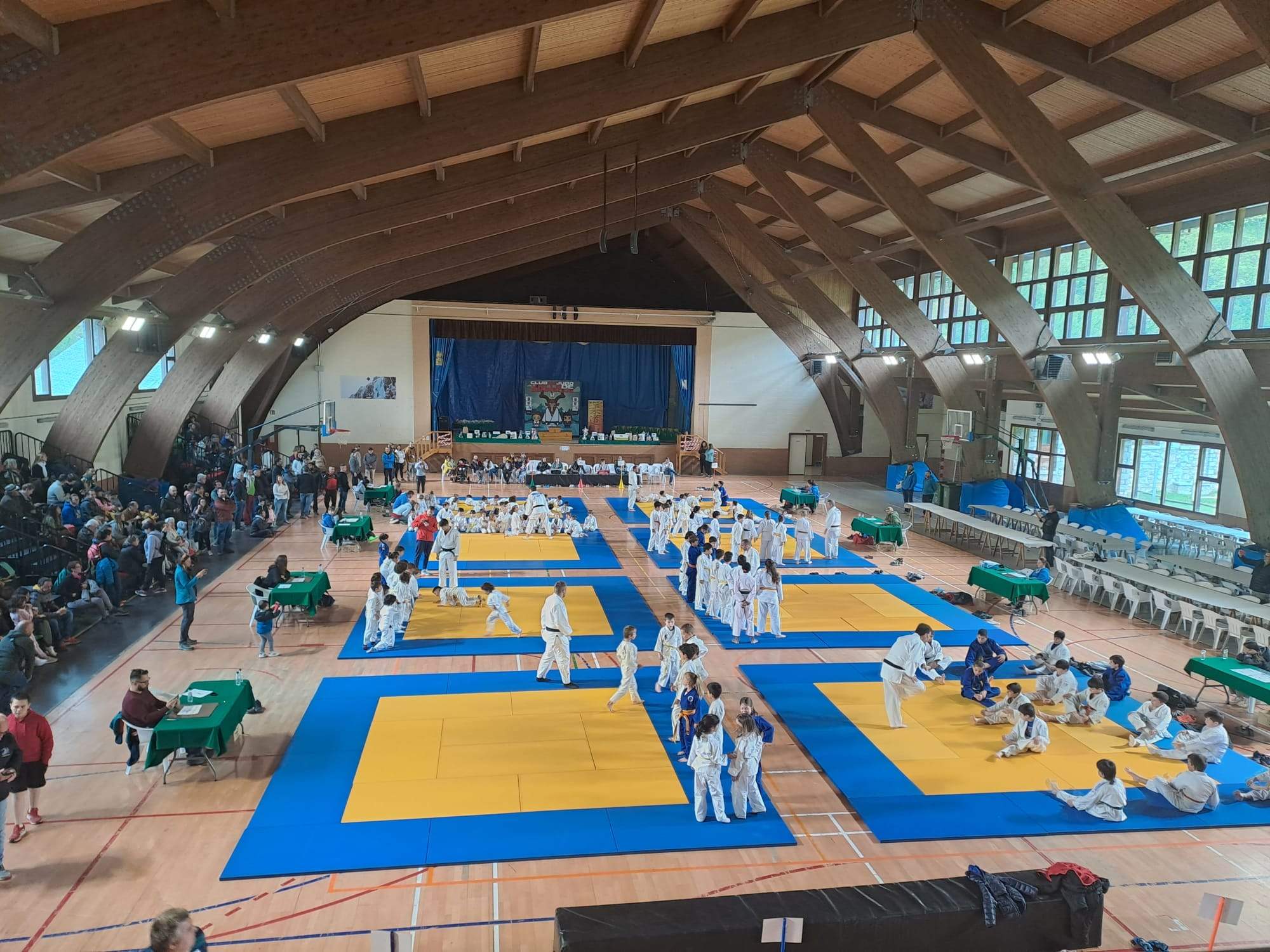 Gran ambiente en Benasque