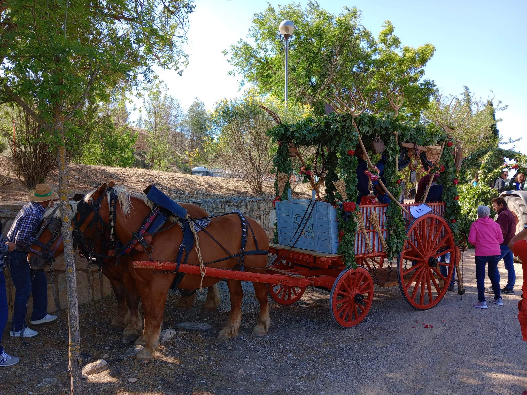 Celebración de San Isidro en Sariñena y la Cartuja de las Fuentes.