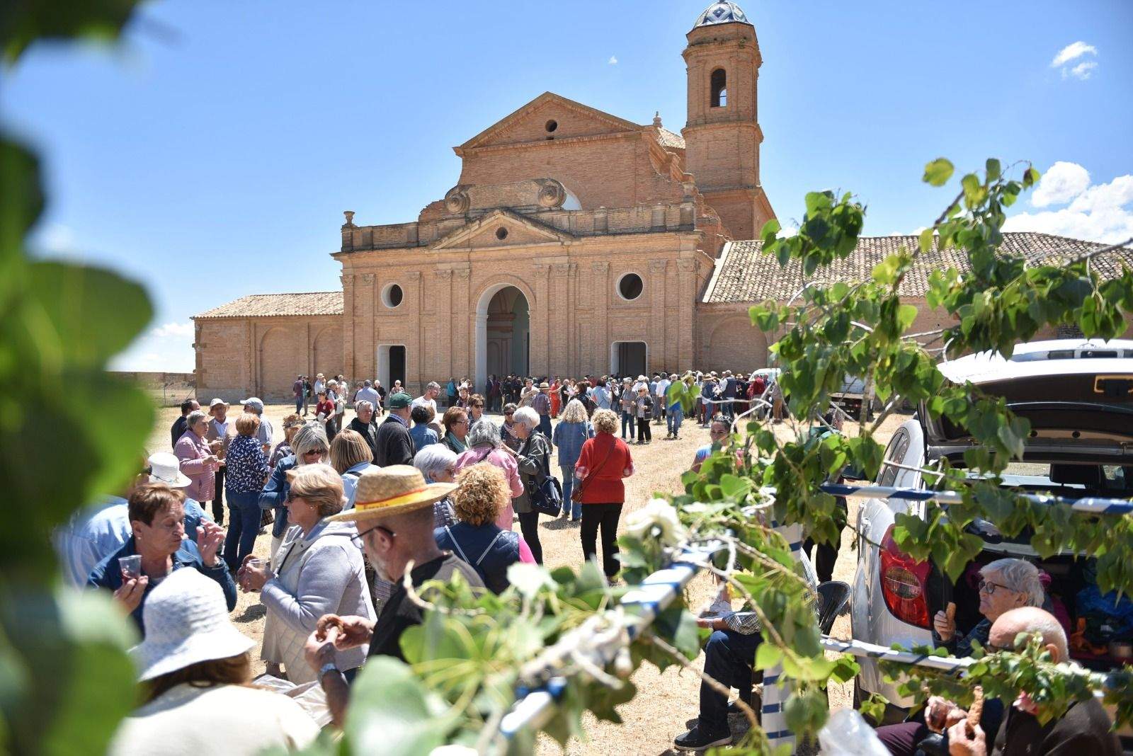 Celebración de San Isidro en Sariñena y la Cartuja de las Fuentes.