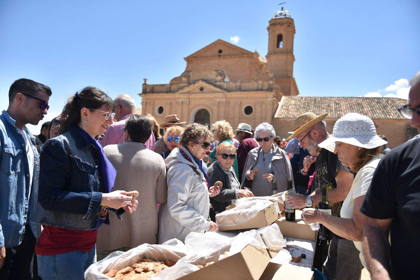 Celebración de San Isidro en Sariñena y la Cartuja de las Fuentes.