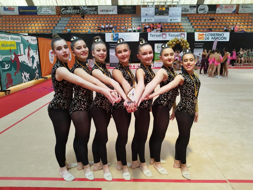 Club 2000 Conjunto Cadete Autonómico, plata 