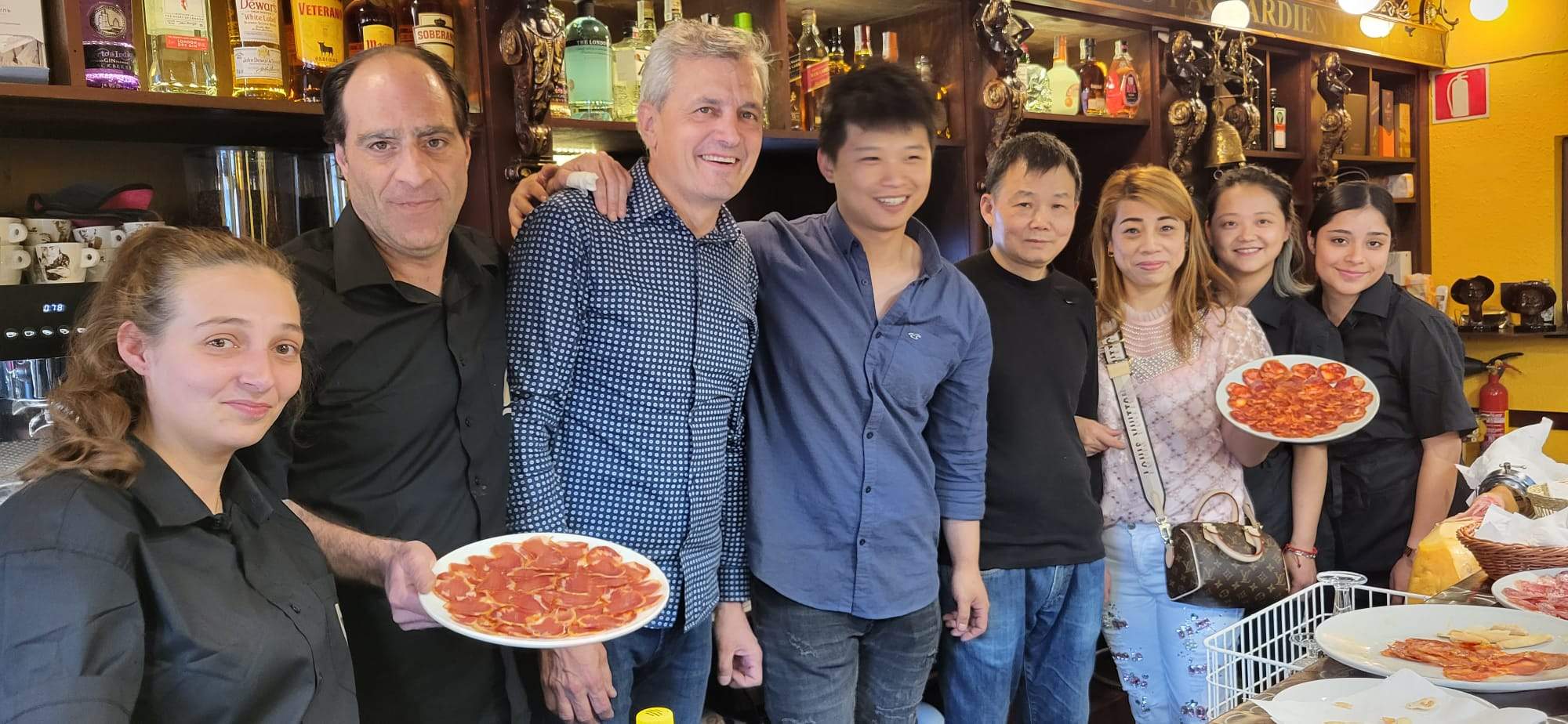 Personal del Don Quijote con Mariano Sánchez