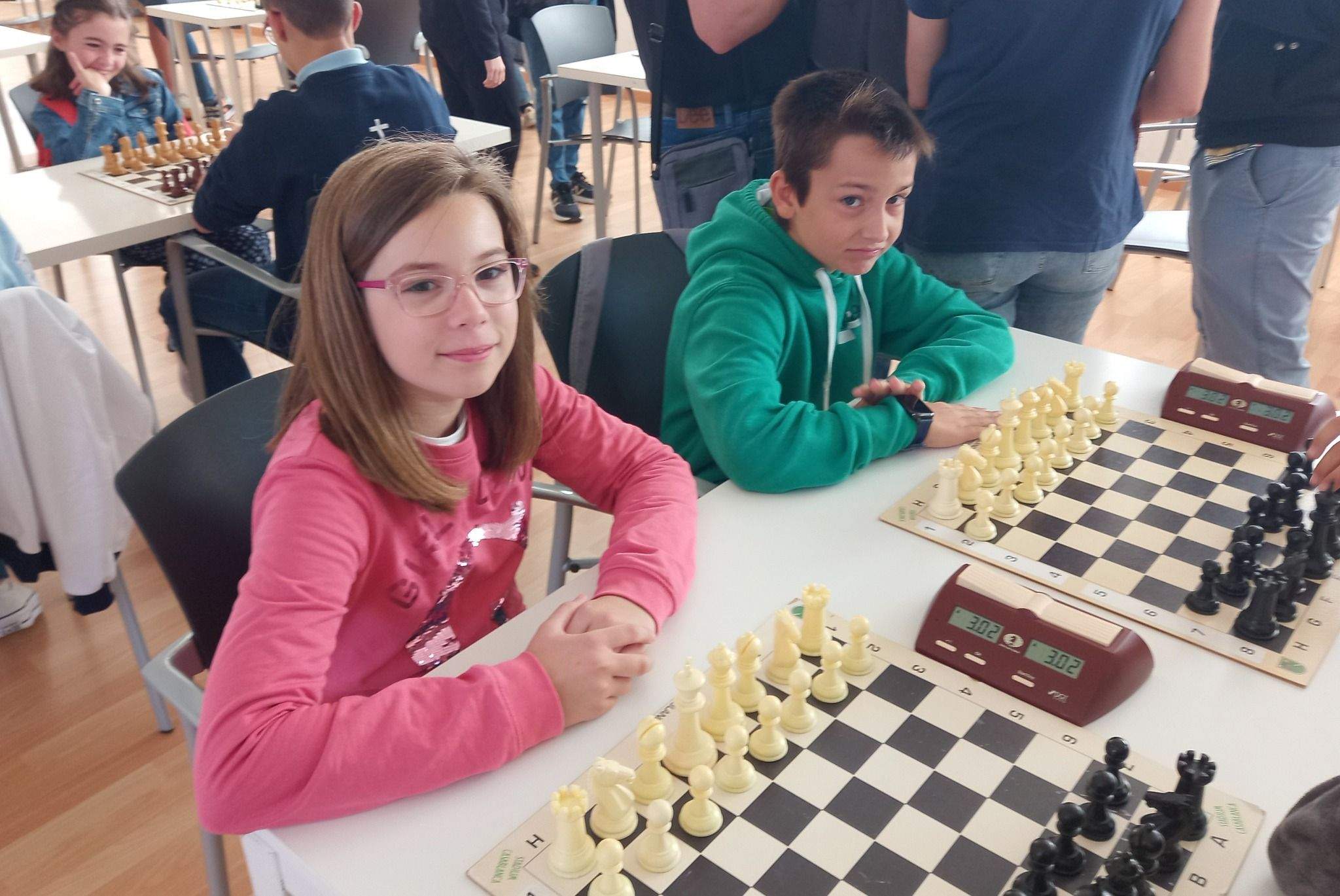 Laura Gimeno-Adrián Pallarés. Foto: Federación Aragonesa de Ajedrez