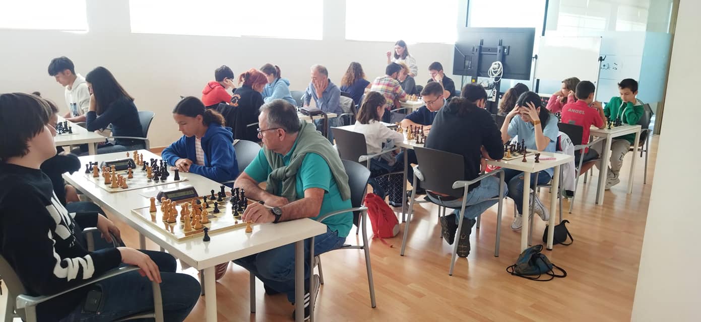 Roberto Cifuentes-Olivia García. Foto: Federación Aragonesa de Ajedrez