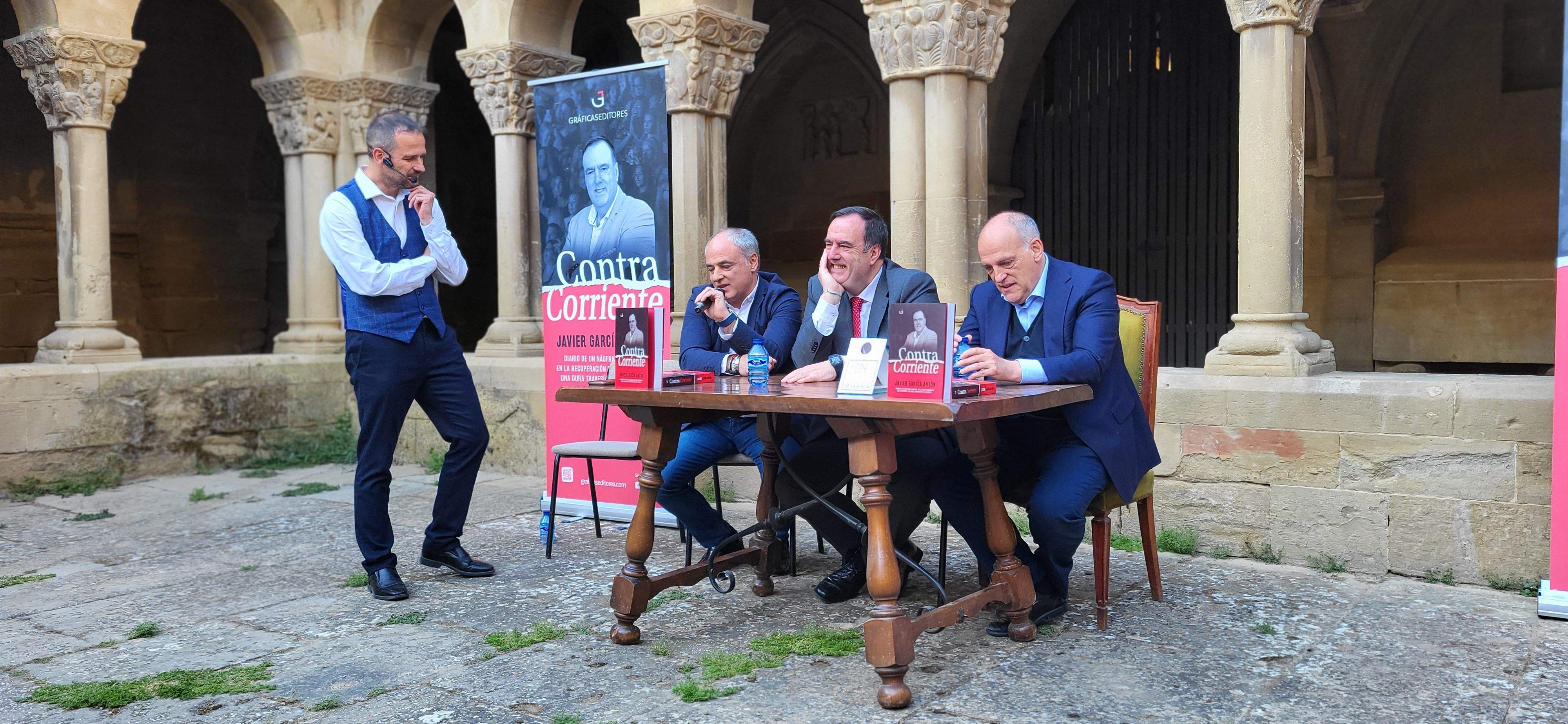 Presentación del libro Contracorriente de Javier García Antón. Foto: Myriam Martínez