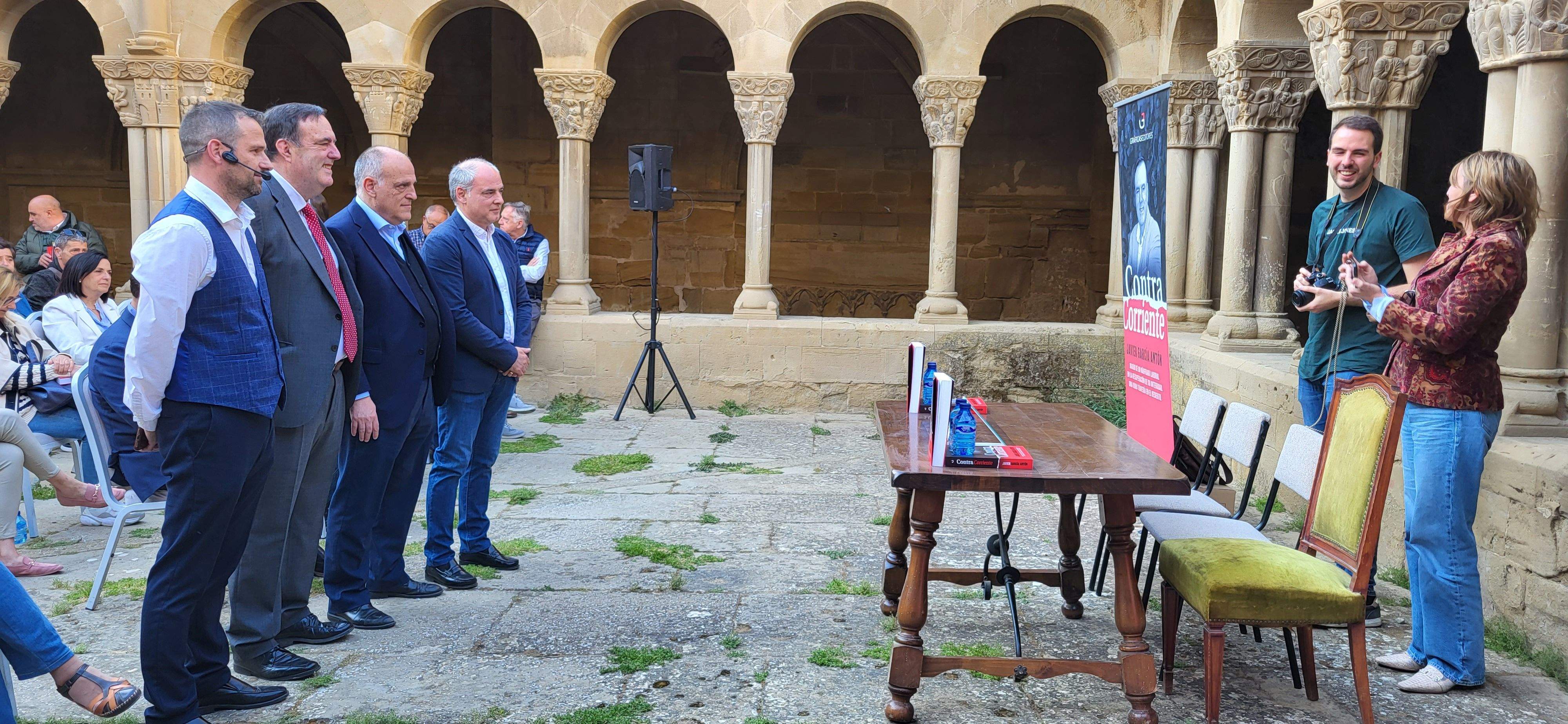 Presentación del libro Contracorriente de Javier García Antón. Foto: Myriam Martínez