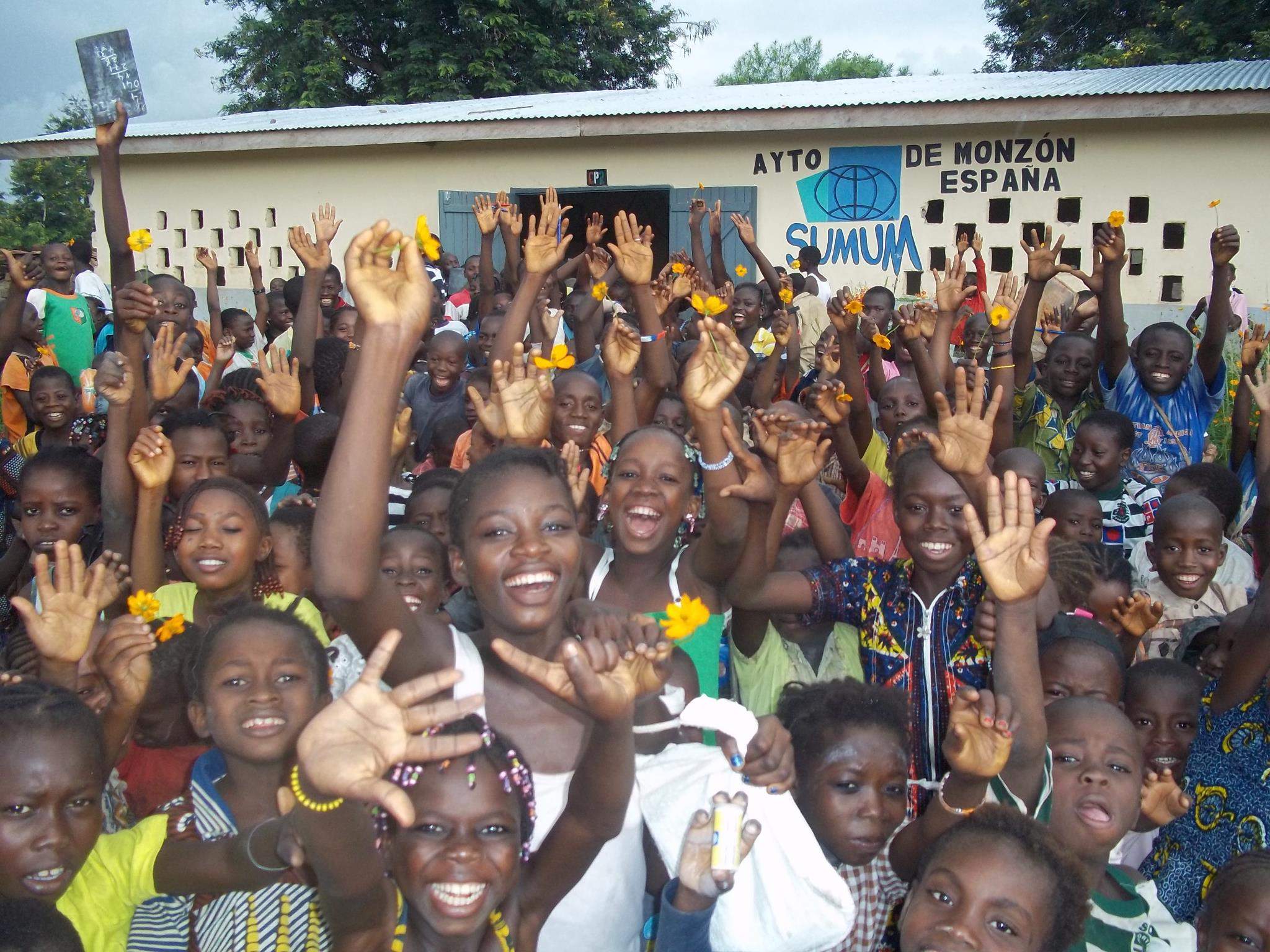 Sumum desarrolla en Costa de Marfil un proyecto educacional y formativo