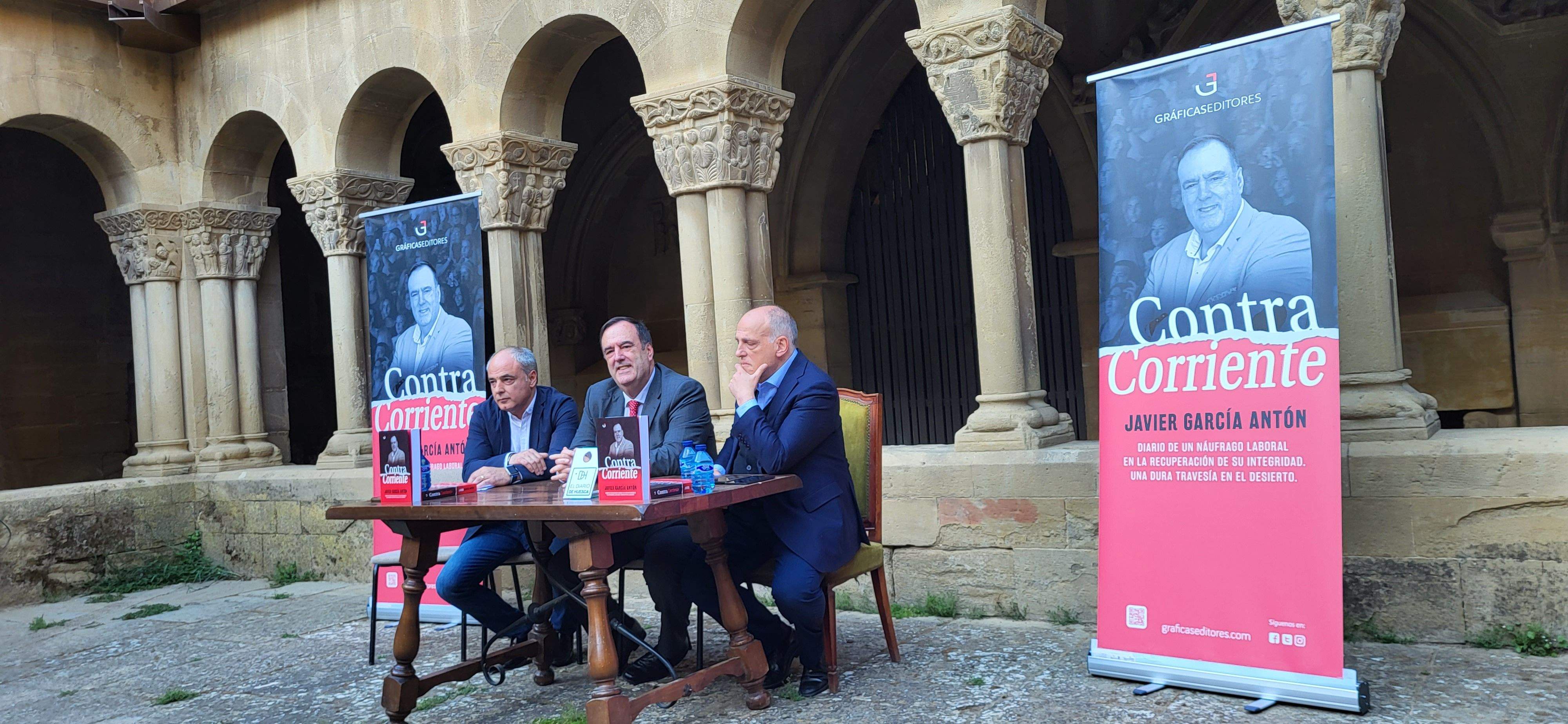 Presentación del libro Contracorriente de Javier García Antón. Foto: Mercedes Manterola