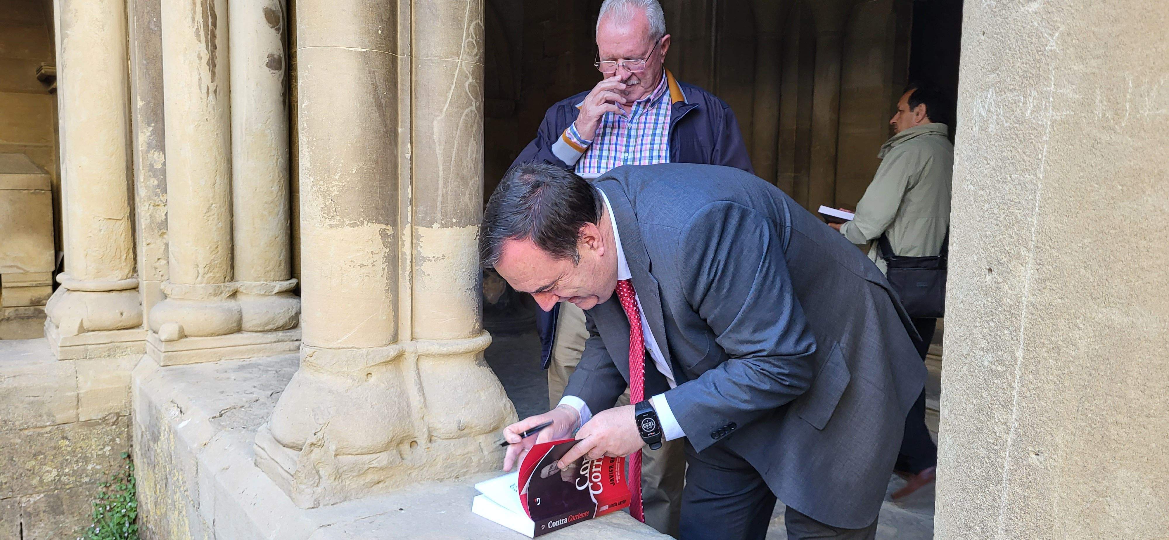 Presentación del libro Contracorriente de Javier García Antón. Foto: Mercedes Manterola
