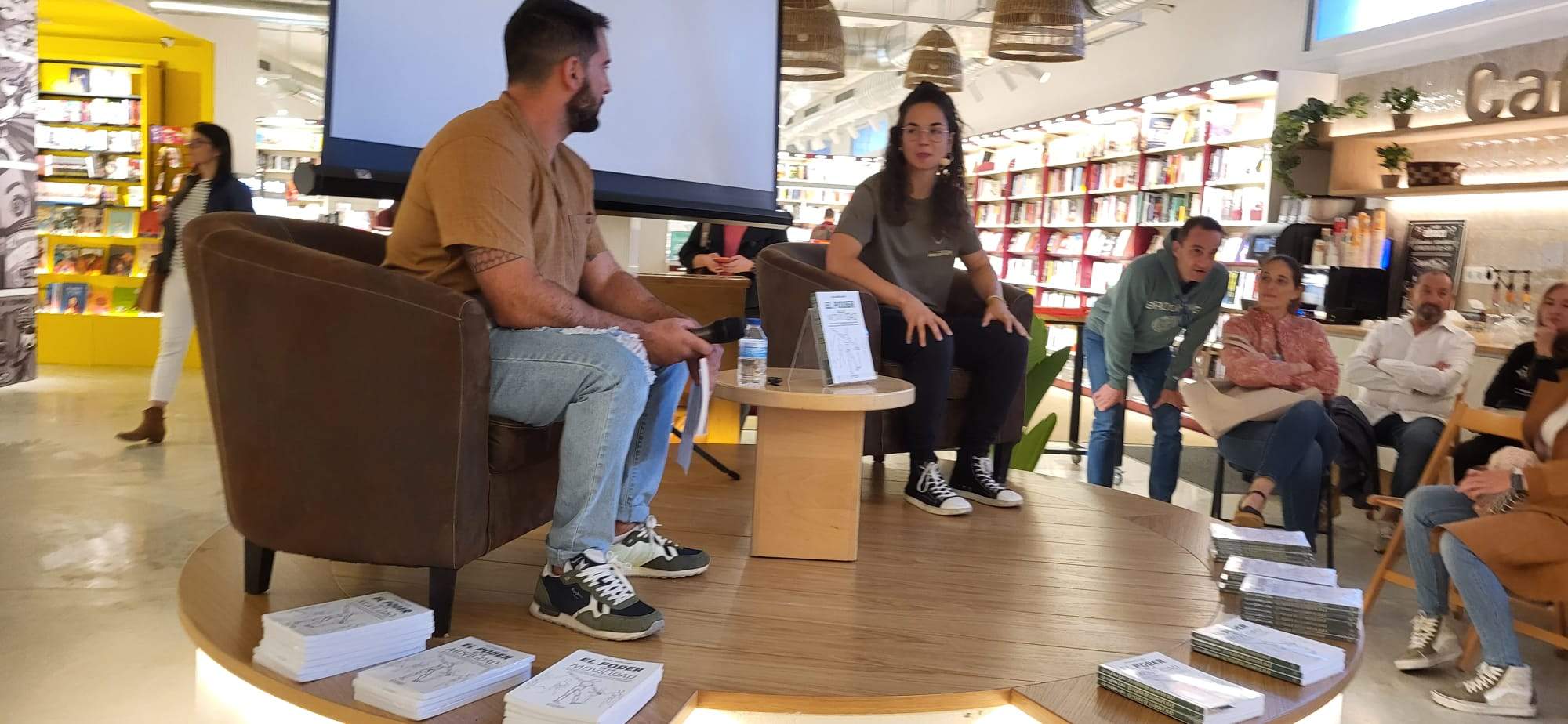 Presentación de El poder de la movilidad de Julia Sierra Luna