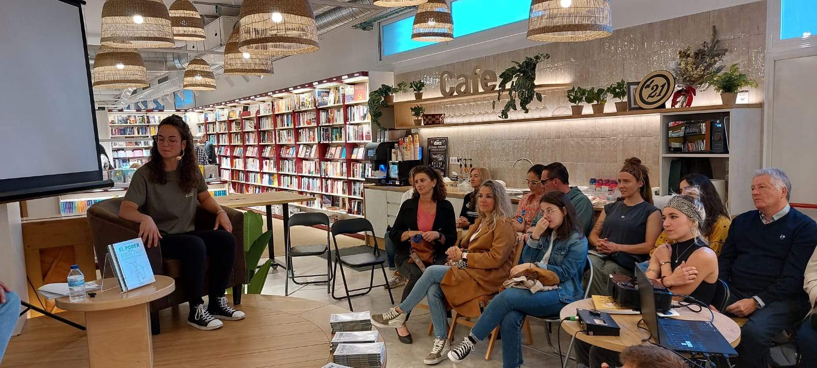 Presentación de El poder de la movilidad de Julia Sierra Luna