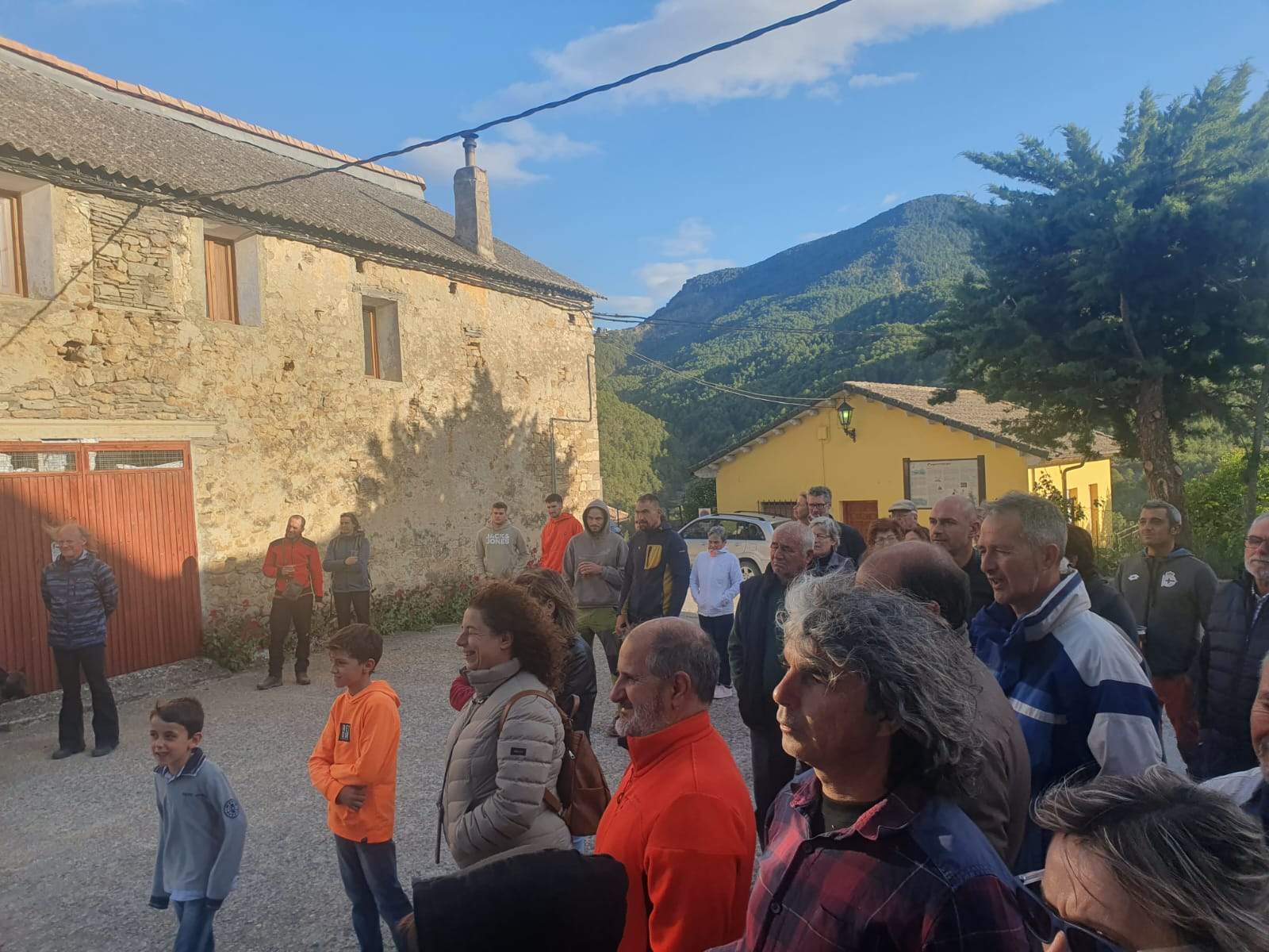 Actos de la 37 edición del descenso de navatas por el Cinca 