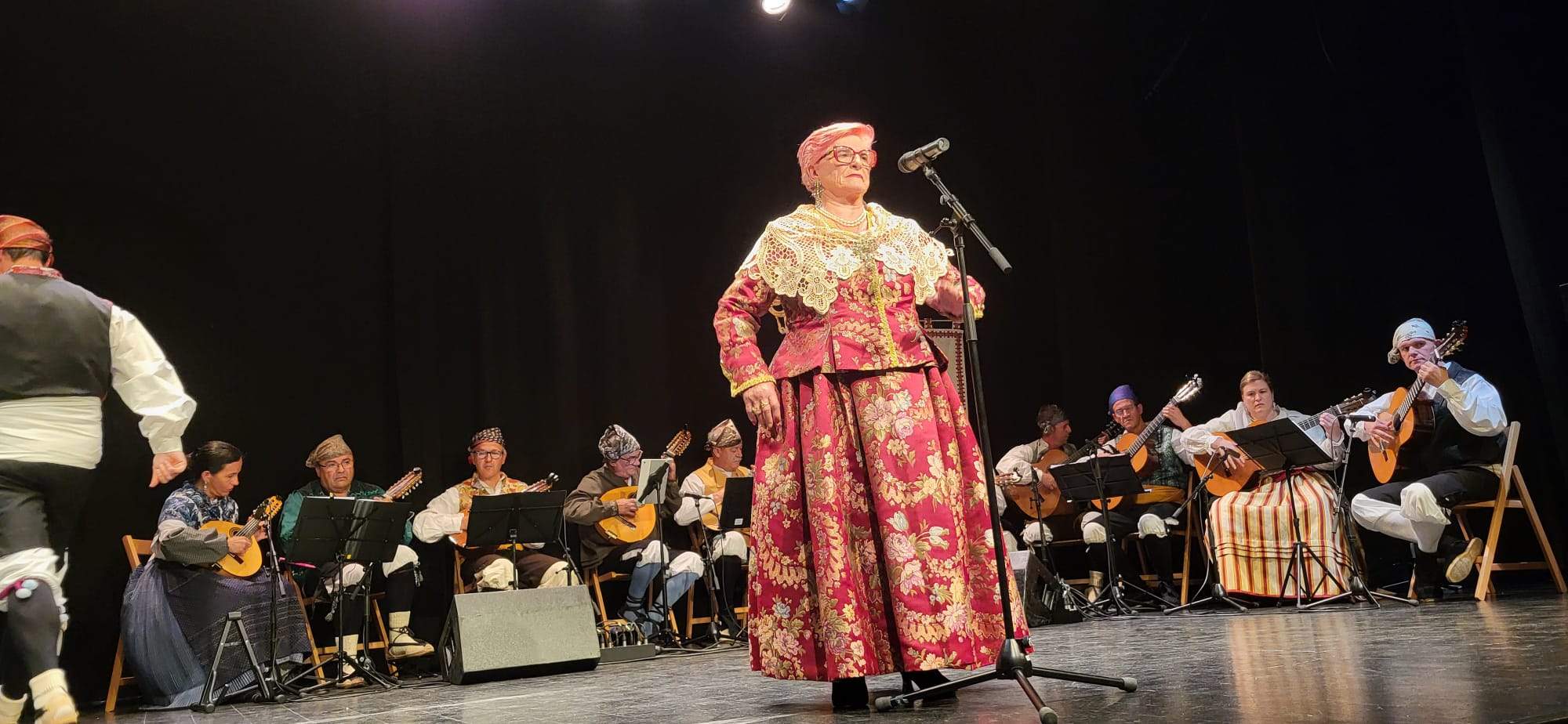 Veinticinco aniversario de Os Faticos en el Centro Manuel Benito Moliner