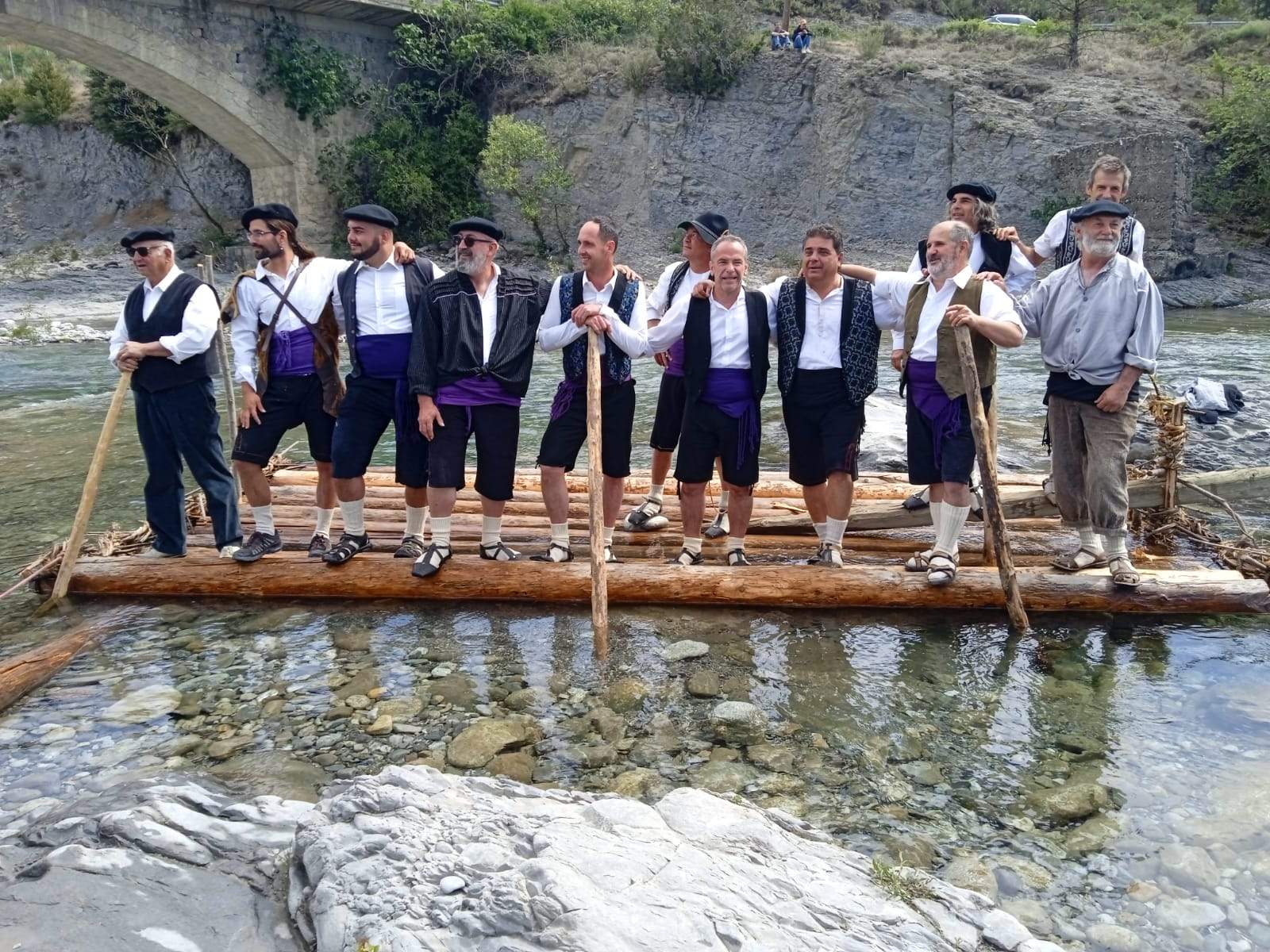 Actividad de los Nabateros del Sobrarbe en la jornada prevista para el descenso