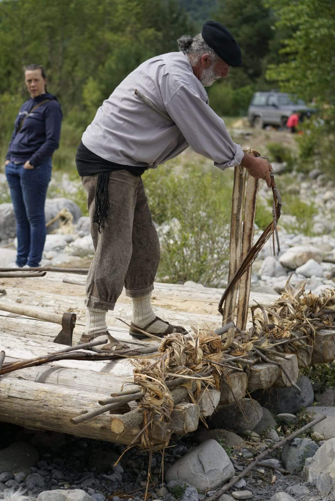 Actividad de los Nabateros del Sobrarbe en la jornada prevista para el descenso