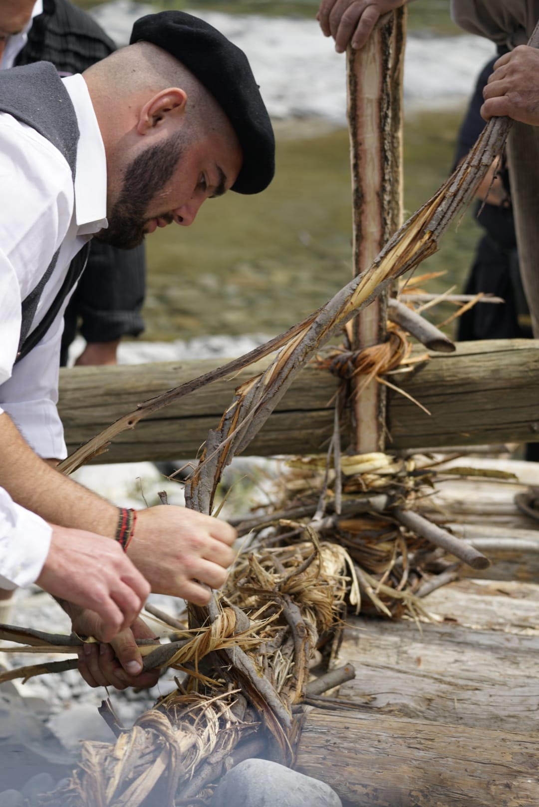Actividad de los Nabateros del Sobrarbe en la jornada prevista para el descenso