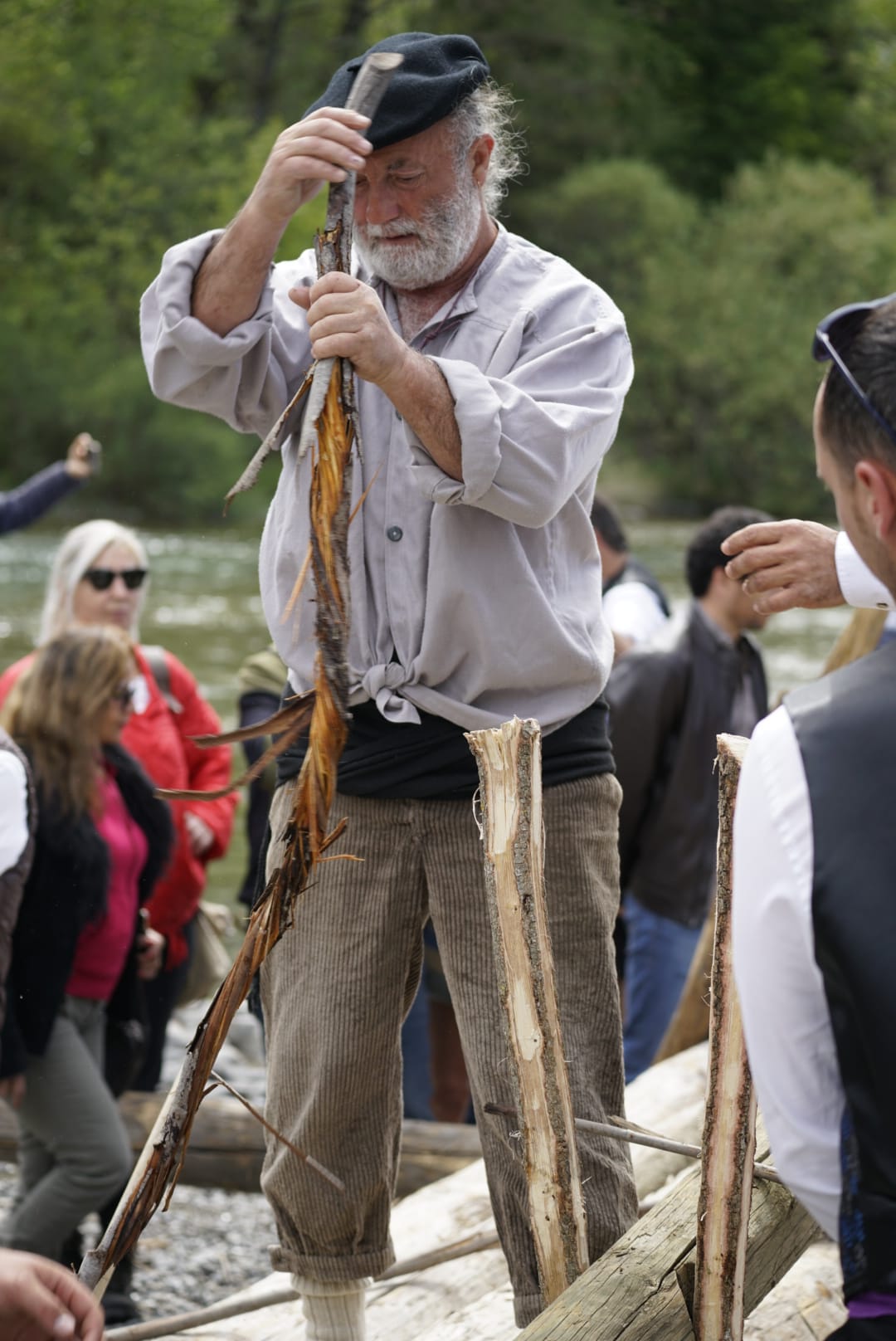 Actividad de los Nabateros del Sobrarbe en la jornada prevista para el descenso