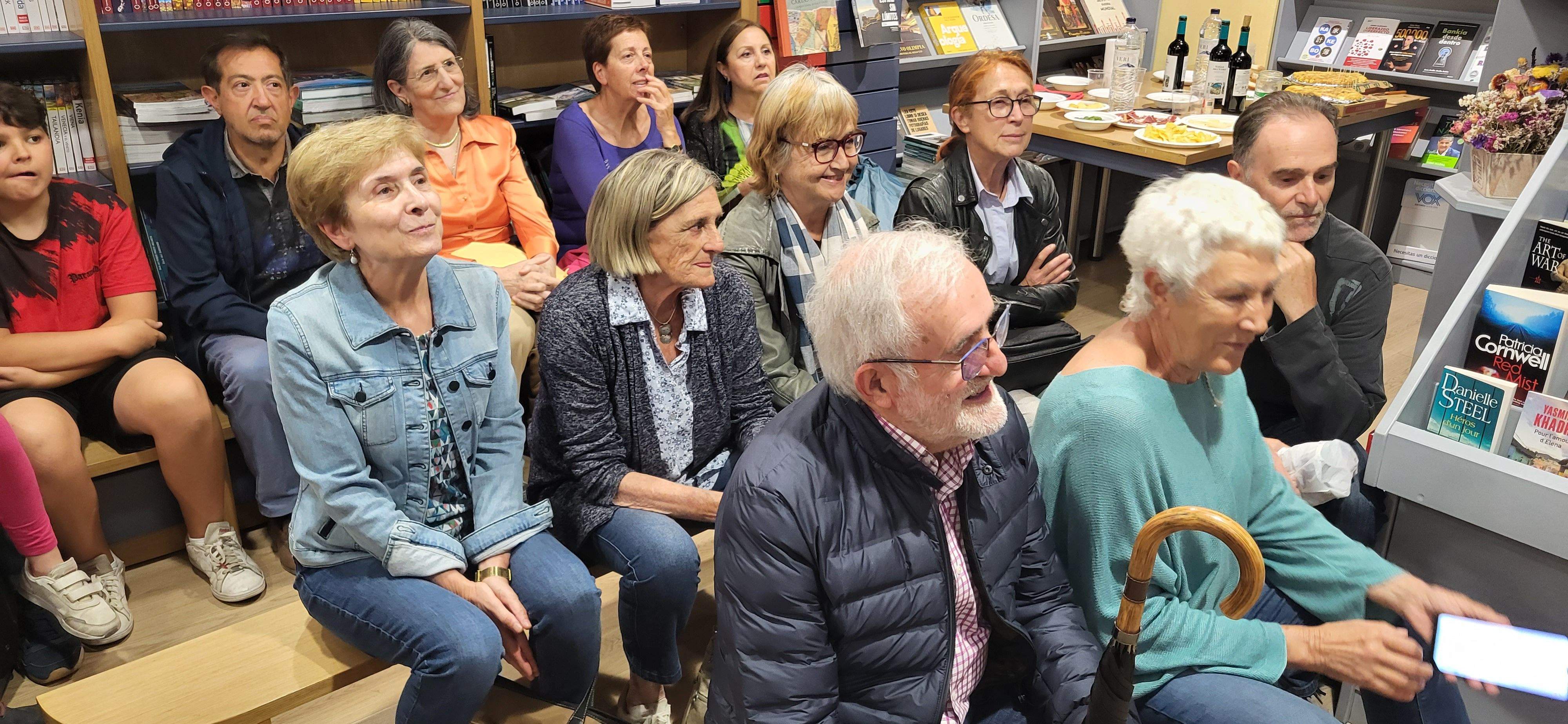 Presentación del libro "En voz baja" de Nati Mendiara en Másdelibros. Foto Myriam Martínez