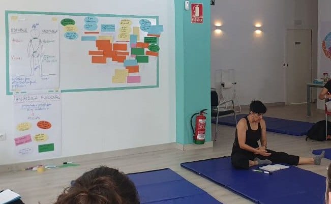 Talleres de Kinaesthetics impartidos por Mercedes Fernández