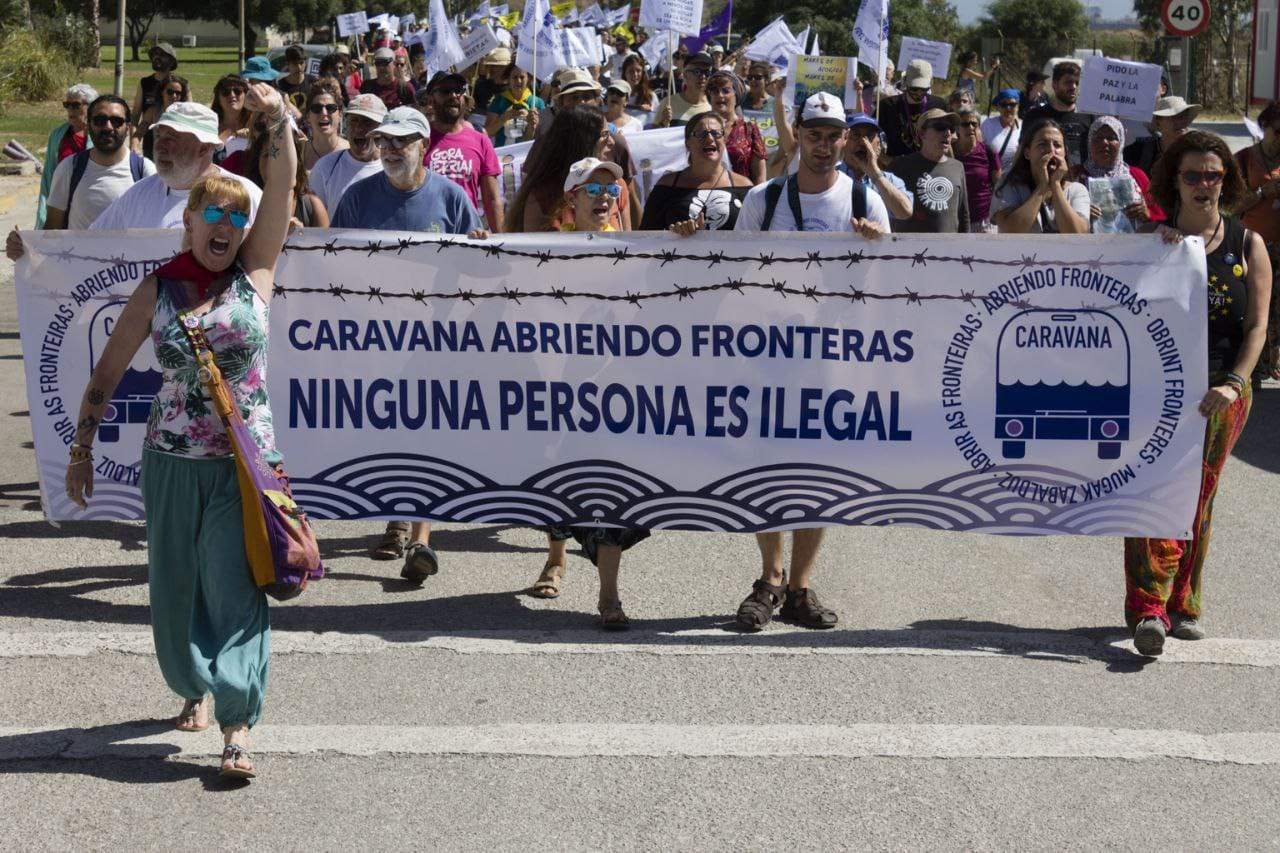 Un grupo de oscenses se suma a la Caravana Abriendo Fronteras 