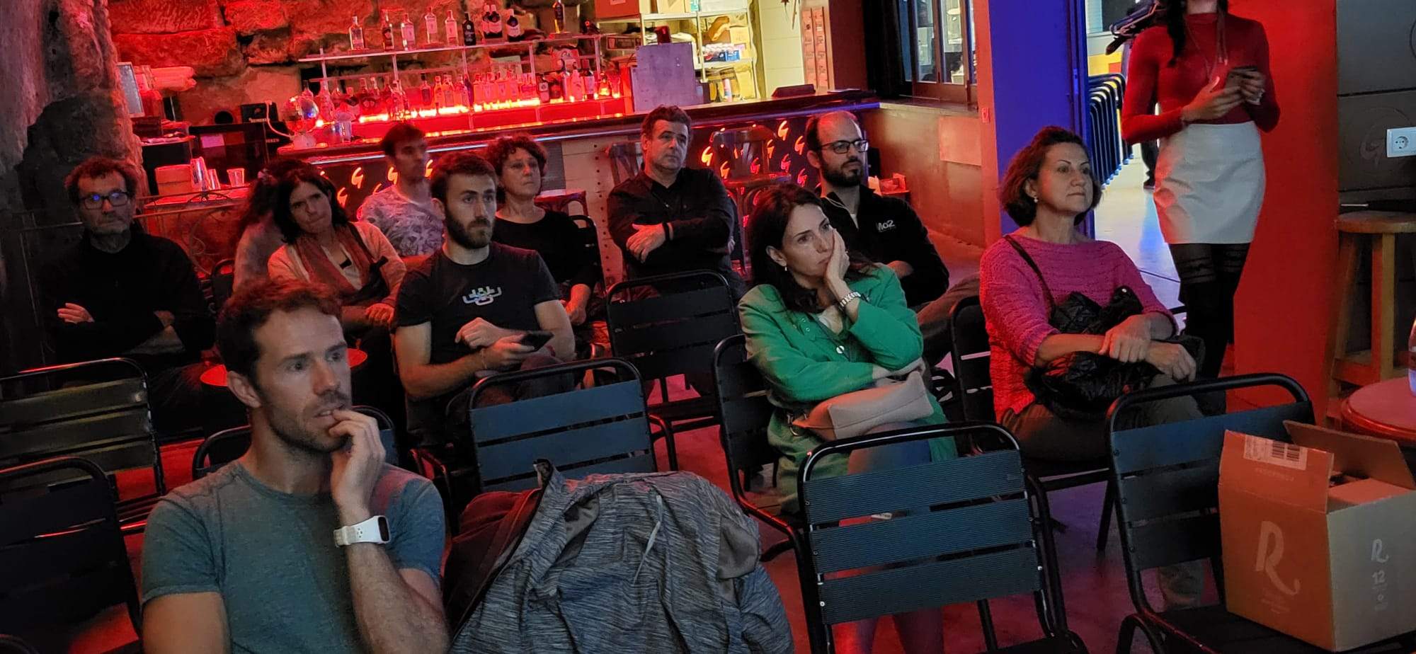 Pint of Science -una pinta de Ciencia- en Bendita Ruina.