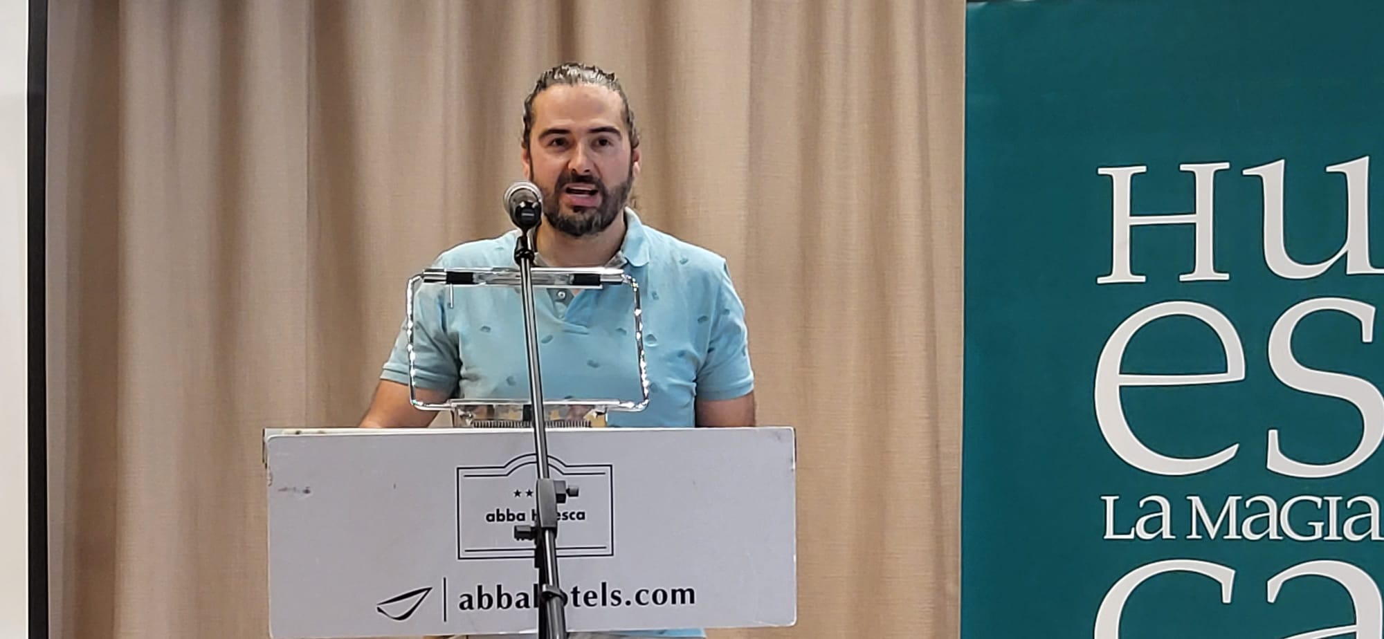 Acto del Bada Huesca con patrocinadores