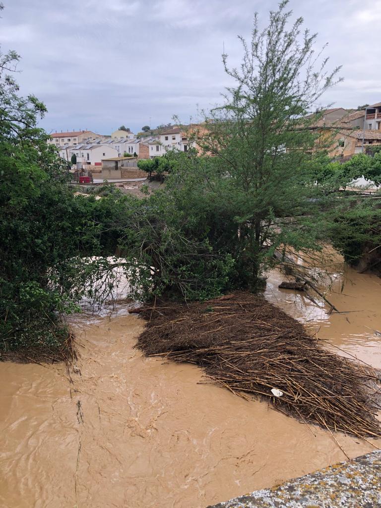 Afecciones en Pomar de Cinca tras desbordarse el río