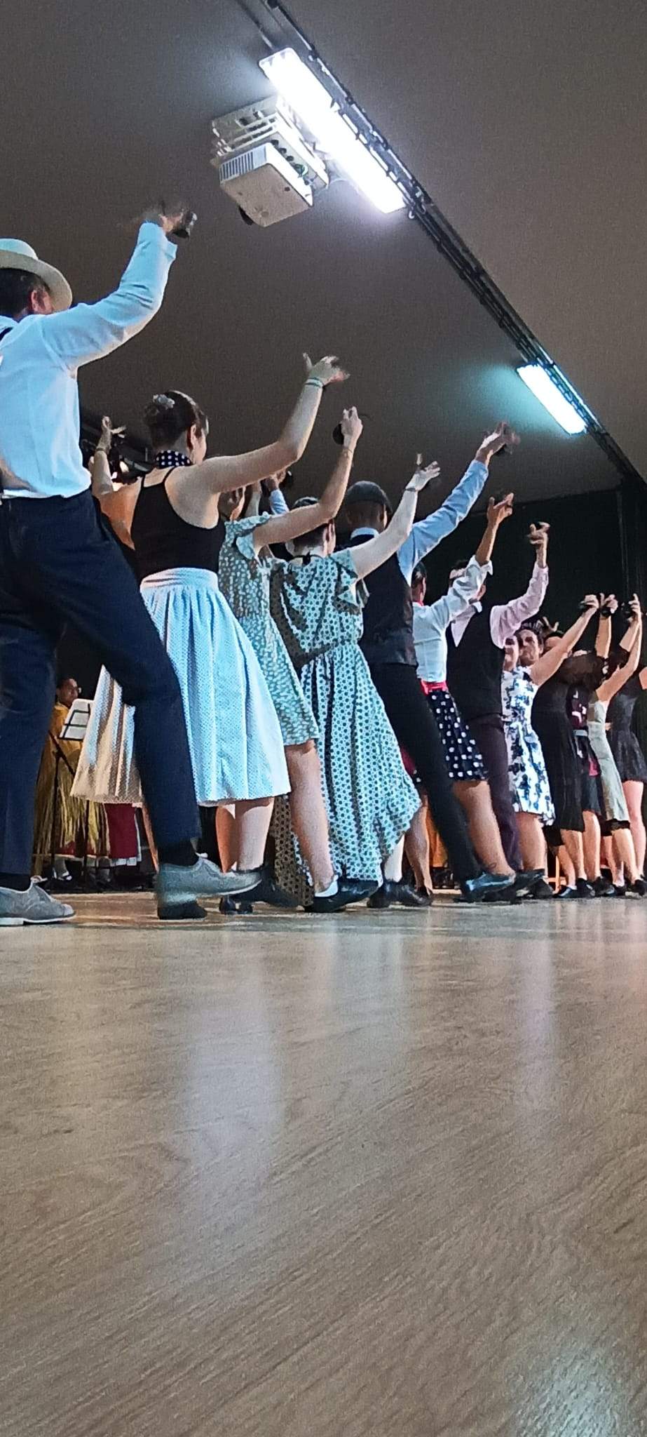 Final de curso de la Escuela de Folklore y Música de Huesca