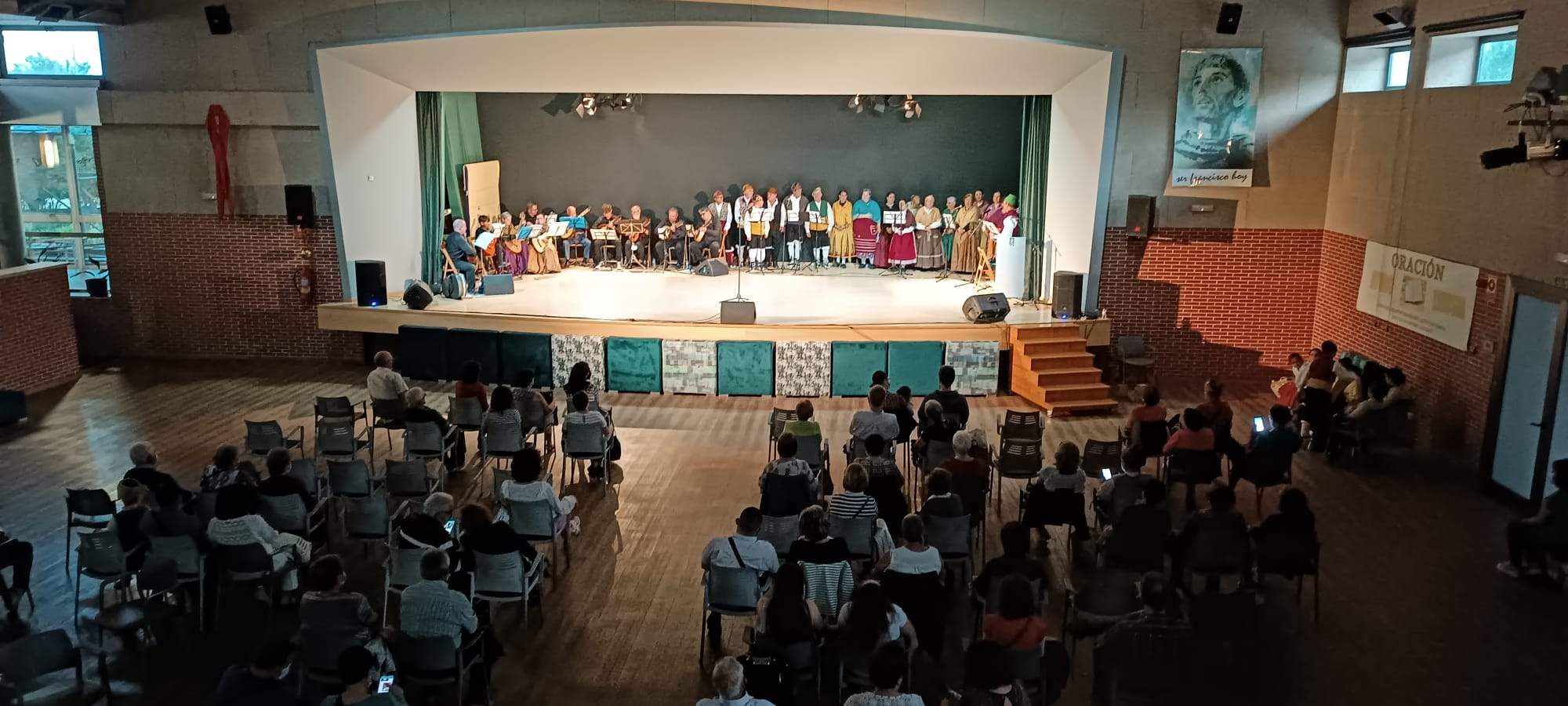 Final de curso de la Escuela de Folklore y Música de Huesca 