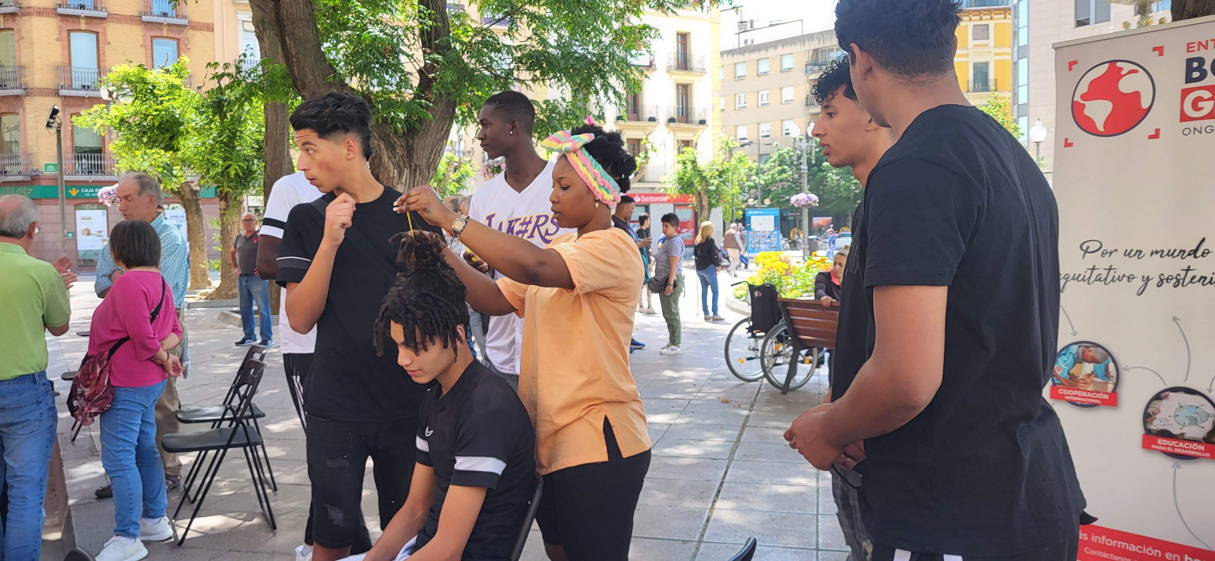 Huesca celebra el Día de África. Foto: Mercedes Manterola
