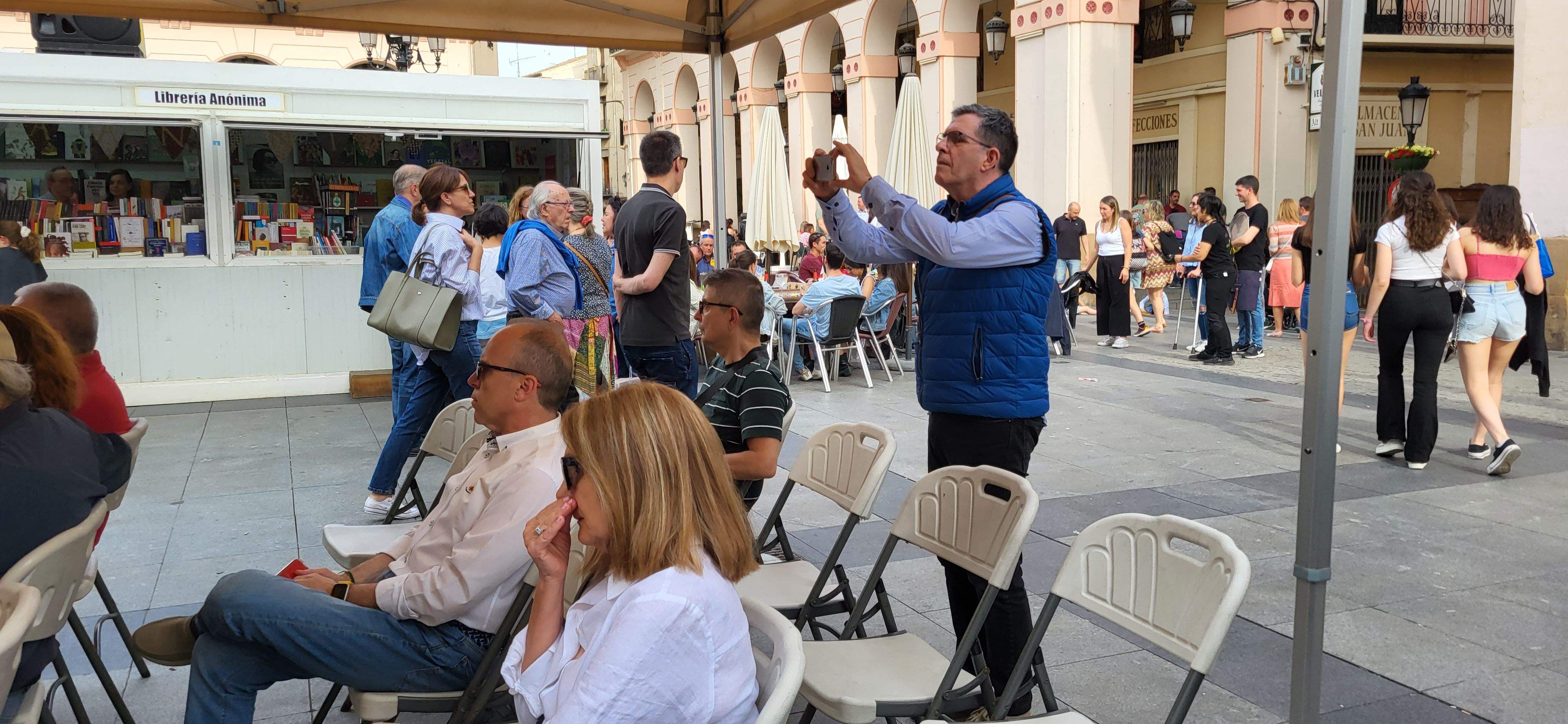 Jornada del sábado 27, en la 39ª Feria del libro de Huesca. Foto Myriam Martínez