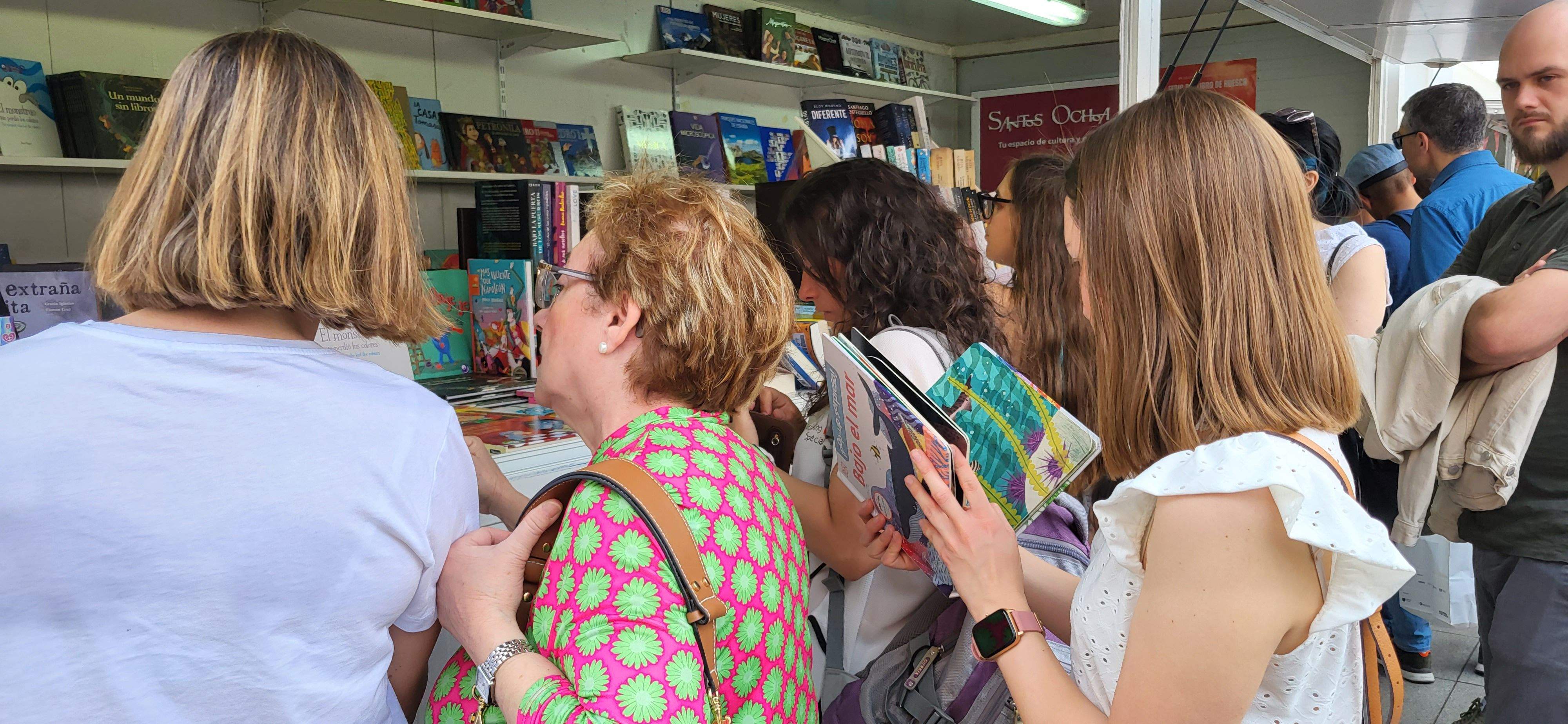 Jornada del sábado 27, en la 39ª Feria del libro de Huesca. Foto Myriam Martínez