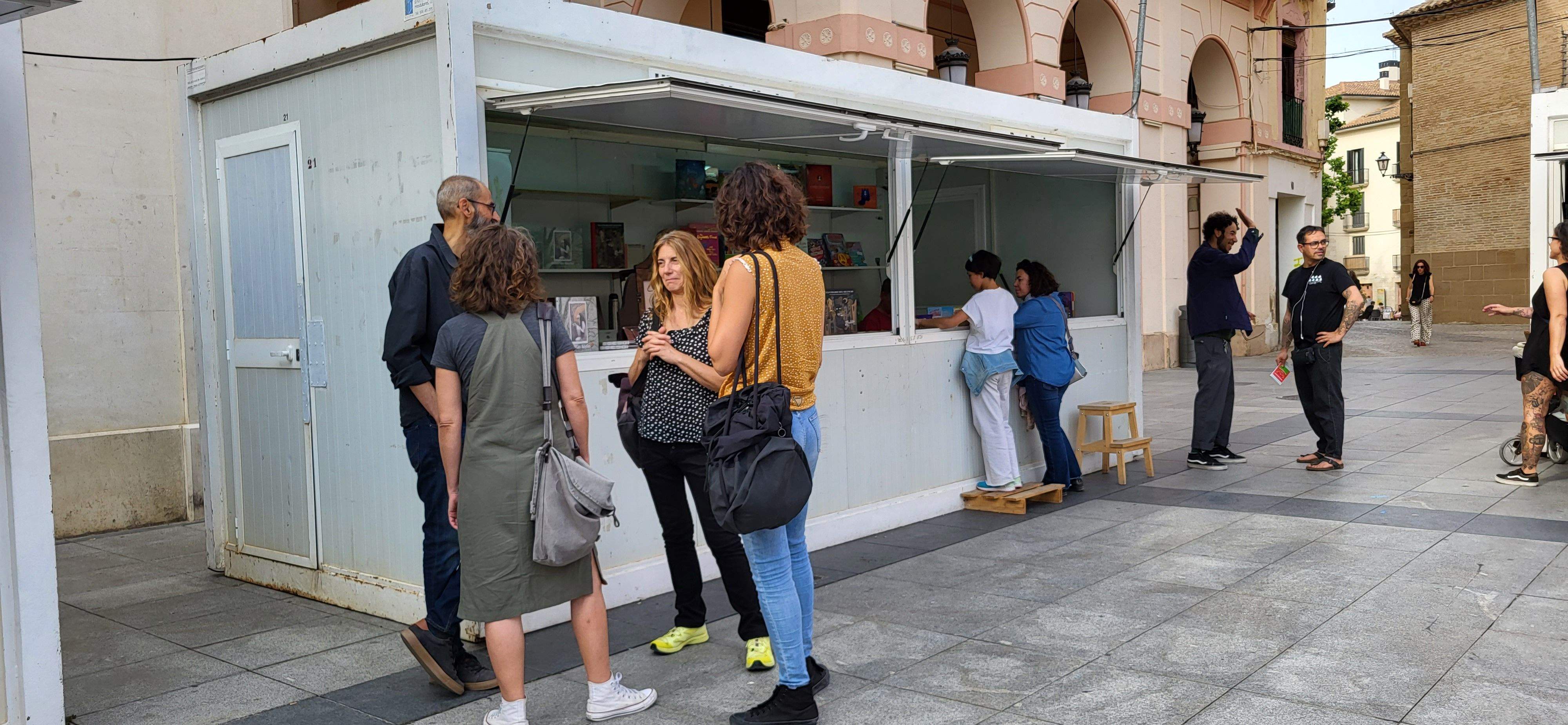 Jornada del sábado 27, en la 39ª Feria del libro de Huesca. Foto Myriam Martínez