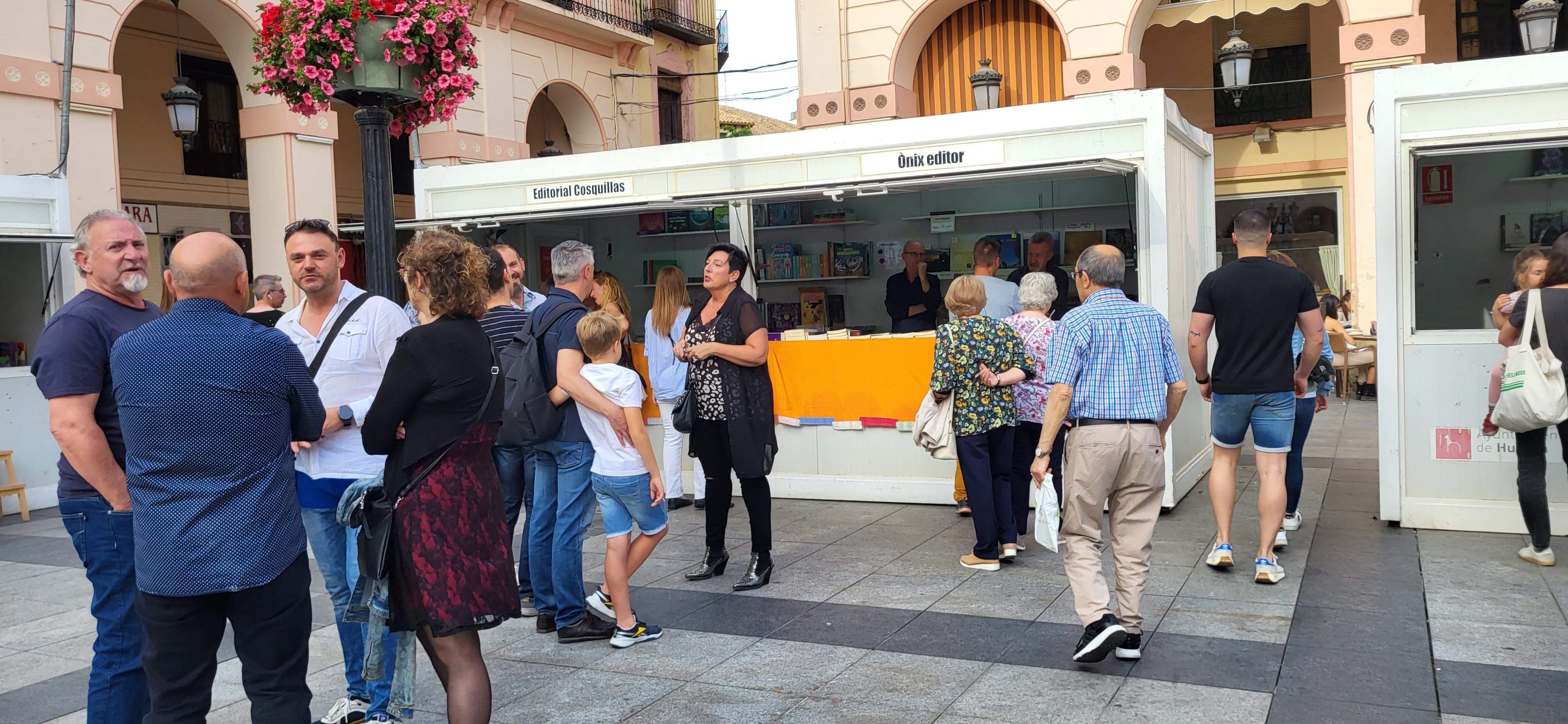 Jornada del sábado 27, en la 39ª Feria del libro de Huesca. Foto Mercedes Manterola