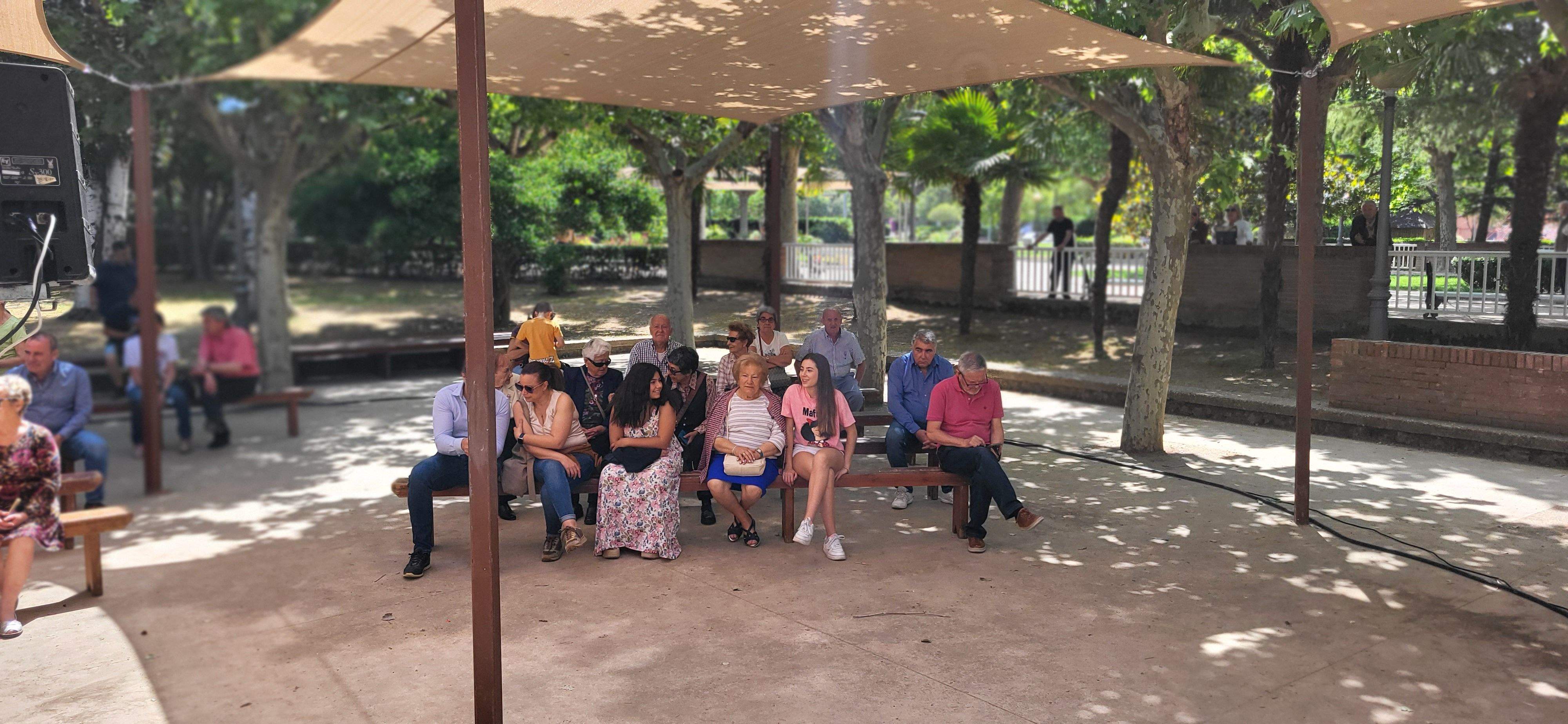  Elenco Aragonés en el certamen de Folclore Aragonés de Huesca. Foto Myriam Martínez