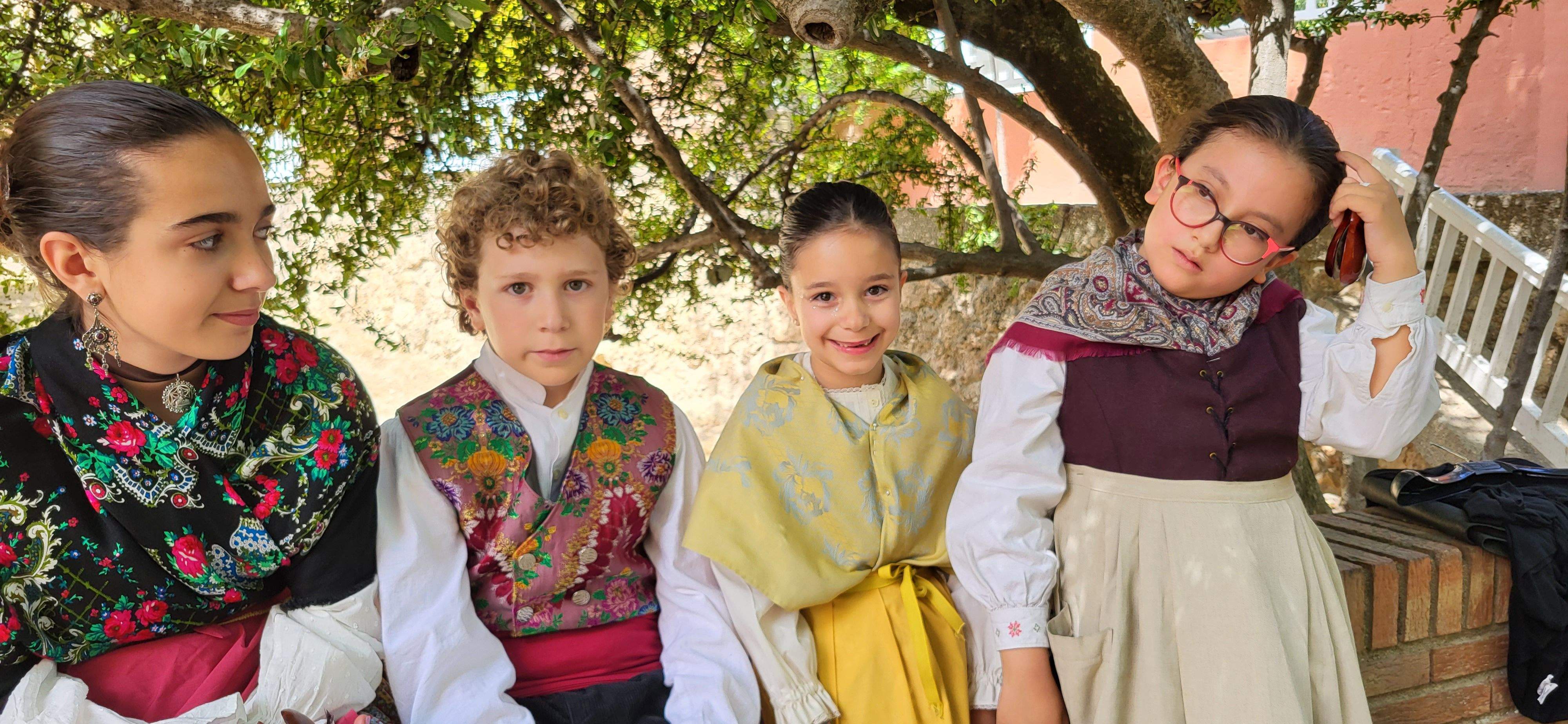  Elenco Aragonés en el certamen de Folclore Aragonés de Huesca. Foto Myriam Martínez