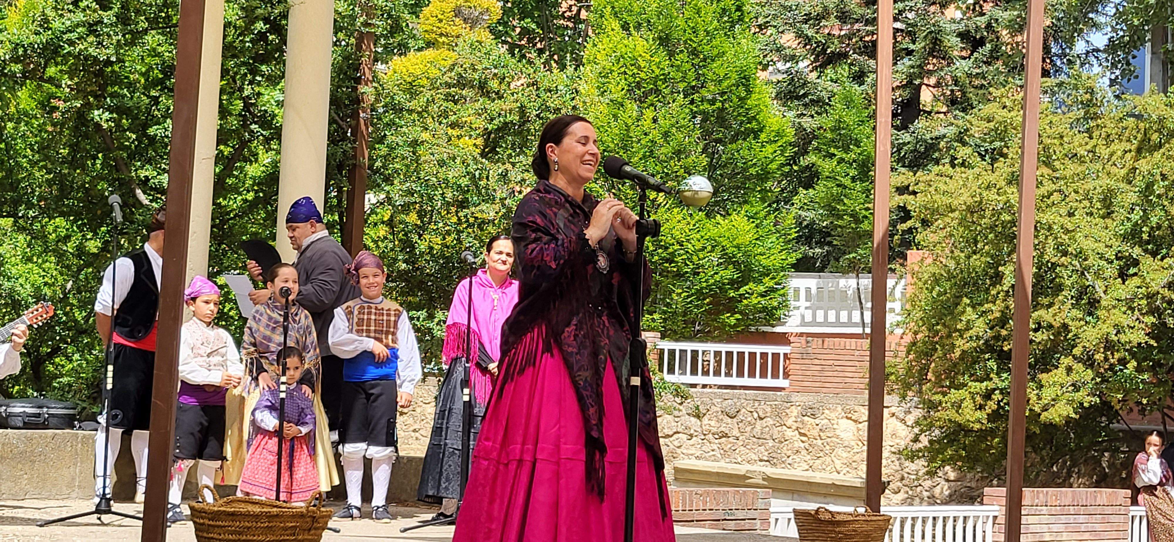  Elenco Aragonés en el certamen de Folclore Aragonés de Huesca. Foto Myriam Martínez