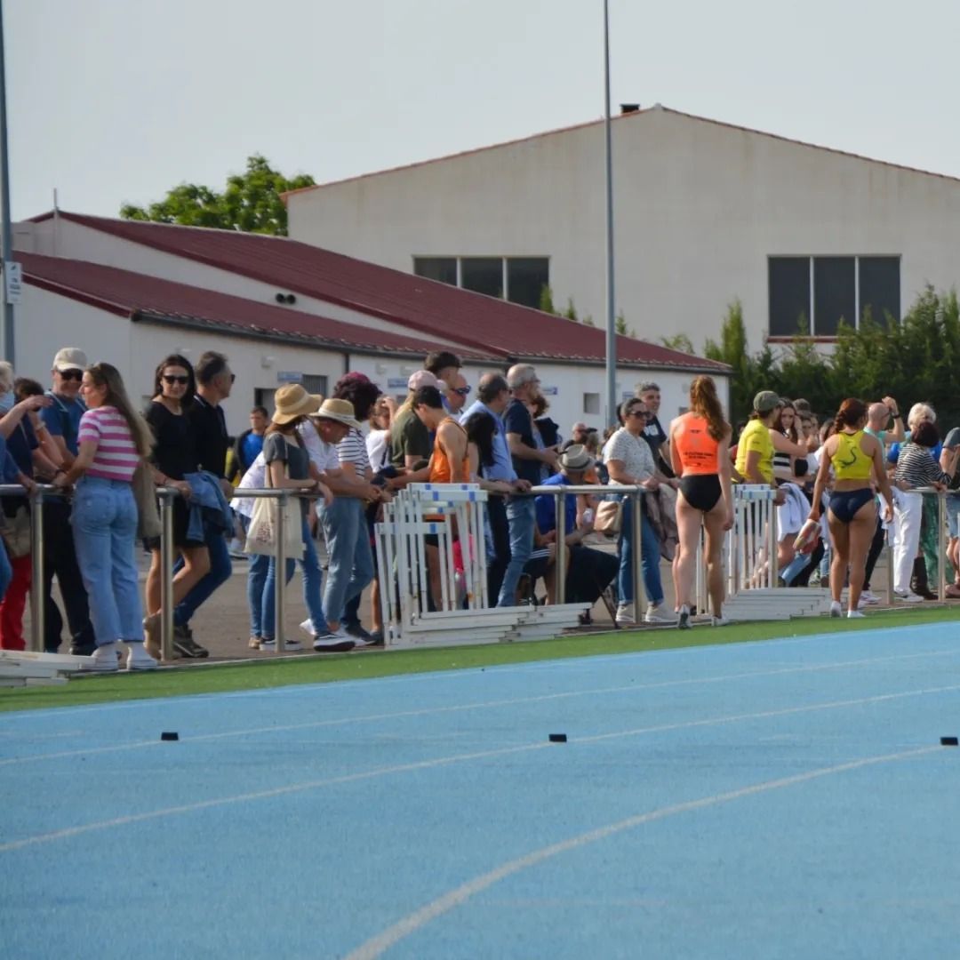 Meeting de Atletismo Ciudad de Fraga. Gran ambiente.