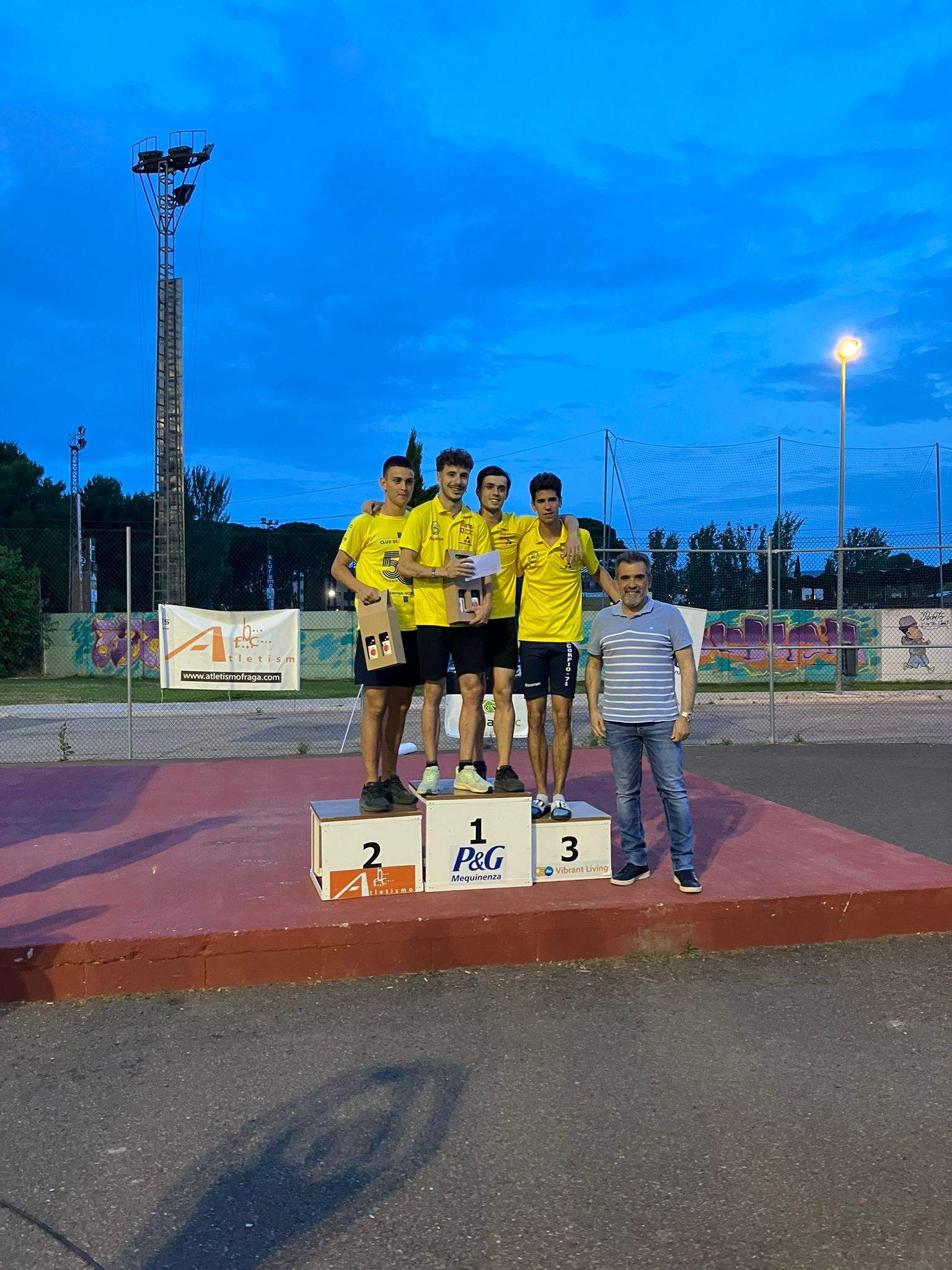Meeting de Atletismo Ciudad de Fraga. Podio masculino 4x100
