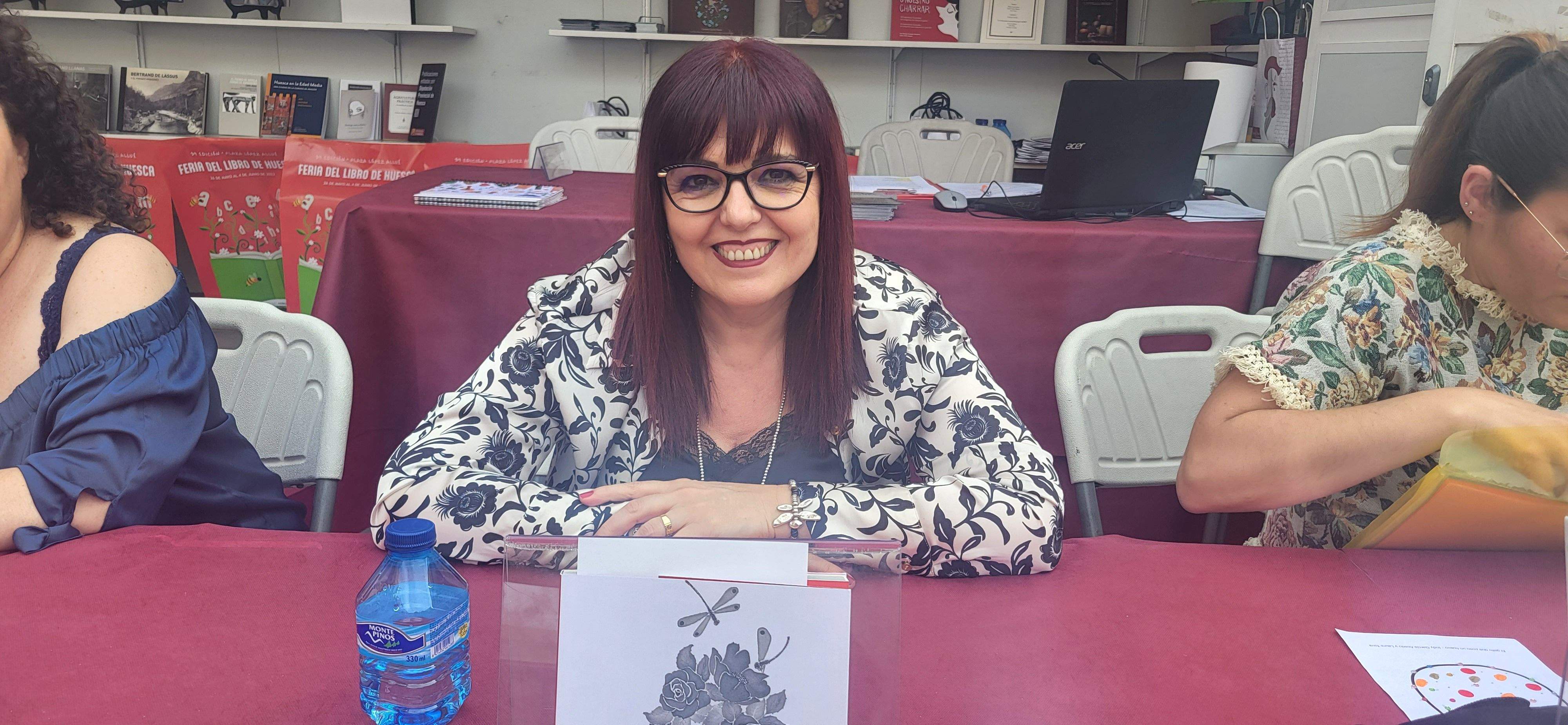 Isabel Esteban, en la 39ª Feria del Libro de Huesca. Foto Myriam Martínez