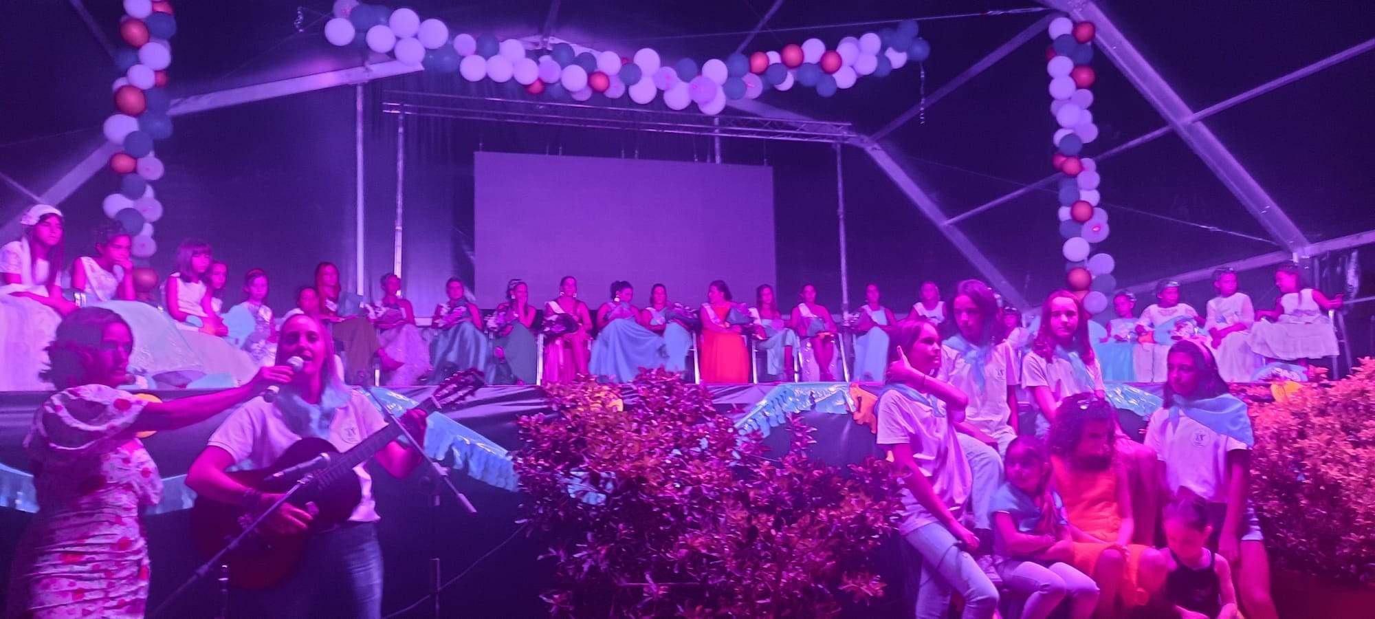 Momento del pregón de Ayerbe