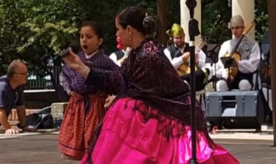  Elenco Aragonés en el certamen de Folclore Aragonés de Huesca. Foto Myriam Martínez