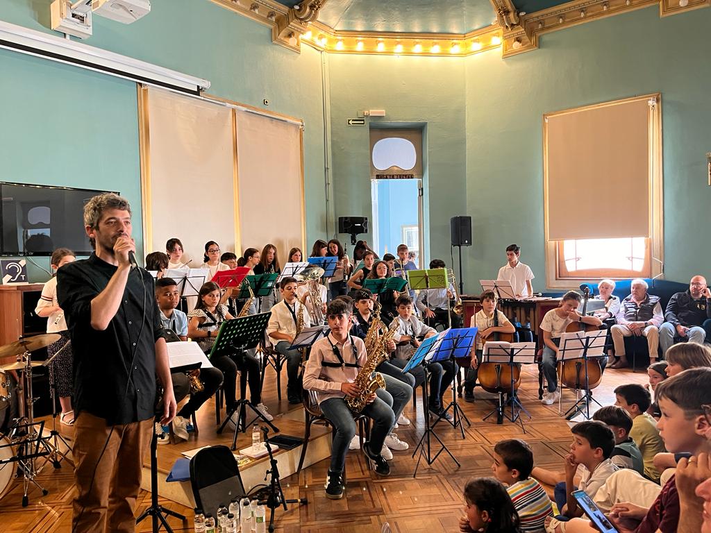 Concierto ofrecido por la banda de Jazz for Kids y el colegio El Parque de Huesca. Foto: Mercedes Manterola