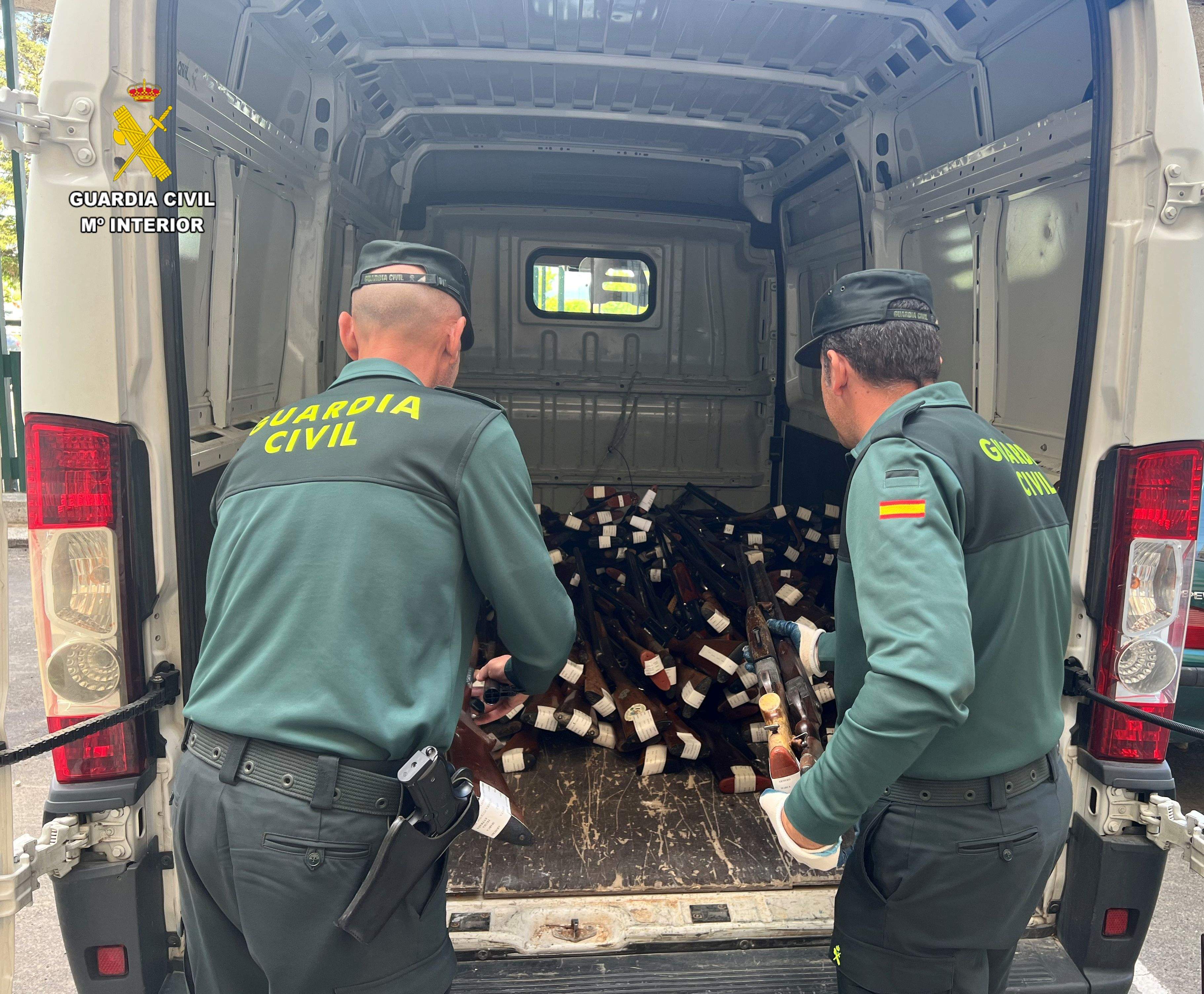 La Guardia Civil de Huesca ha destruido más de 600 armas.