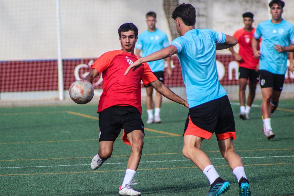 Partido de entrenamiento entre el Huesca B y el juvenil A. Foto: SD Huesca B