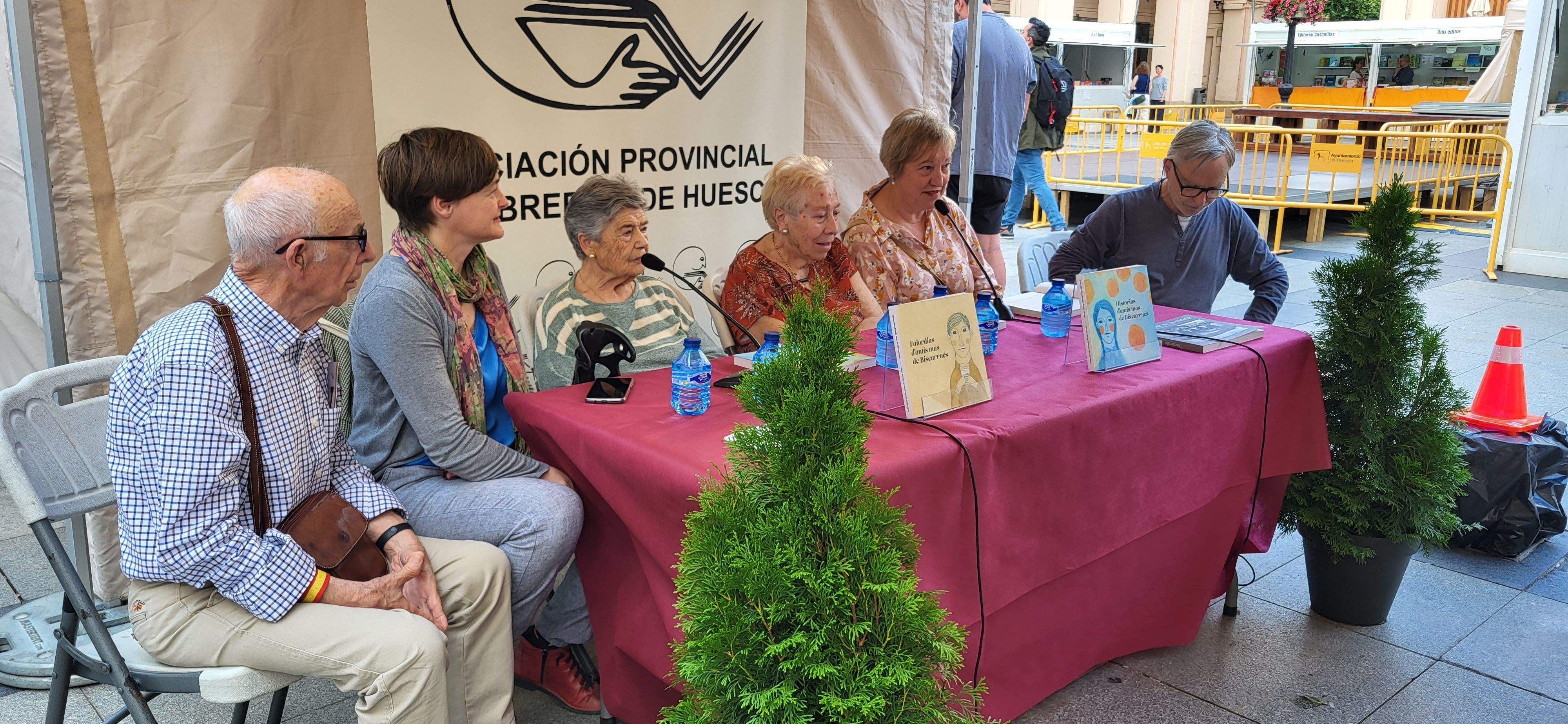 Biscarrués, presente en la Feria del Libro. Foto Myriam Martínez