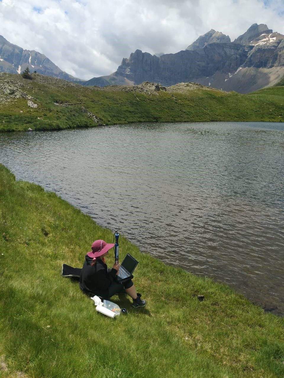 Un lago en el Pirineo
